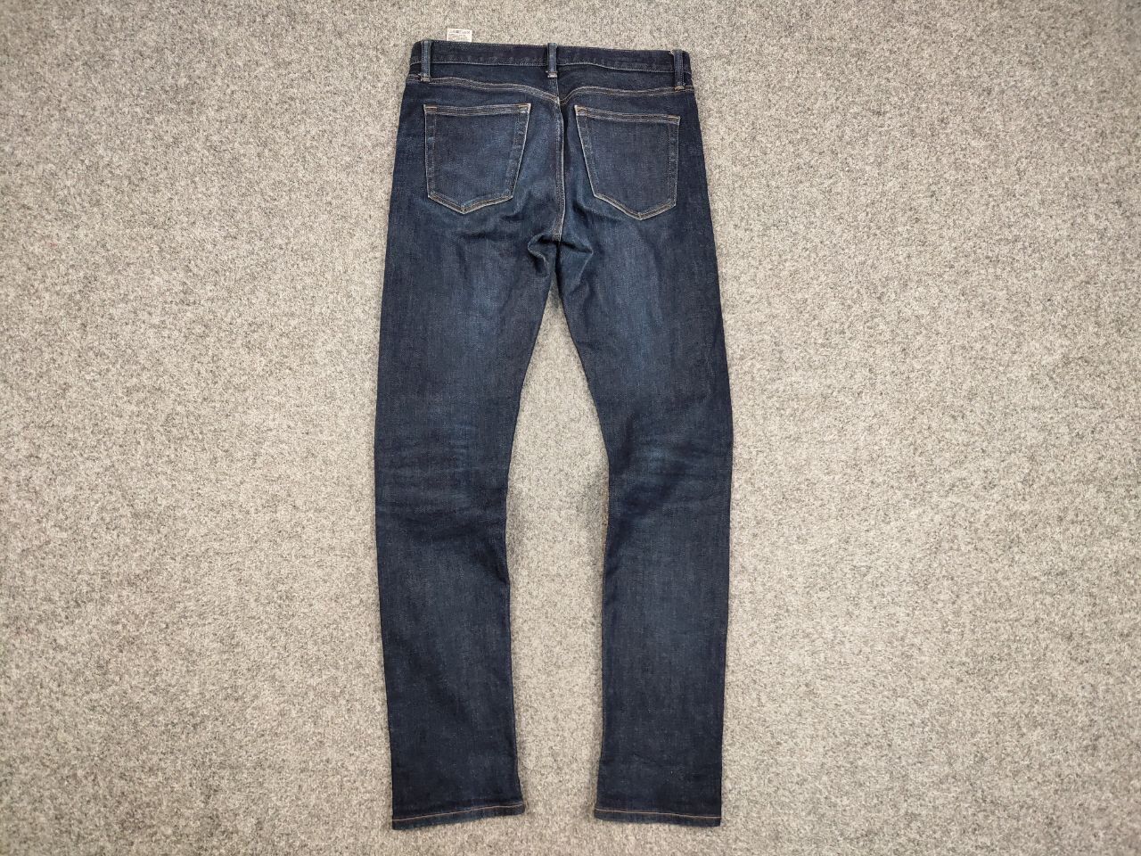 Uniqlo Vintage Japan Uniqlo Selvedge Dark Faded Denim Jeans Size US 31 - 15 Thumbnail