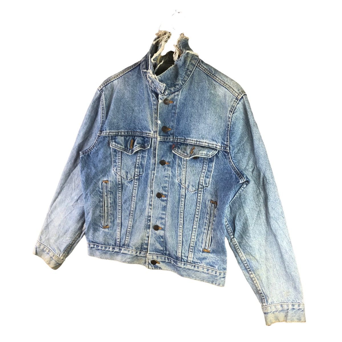 Levi's × Levi's Vintage Clothing × Vintage Vintage Levi’s Denim Jacket Distressed Size US M / EU 48-50 / 2 - 3 Thumbnail
