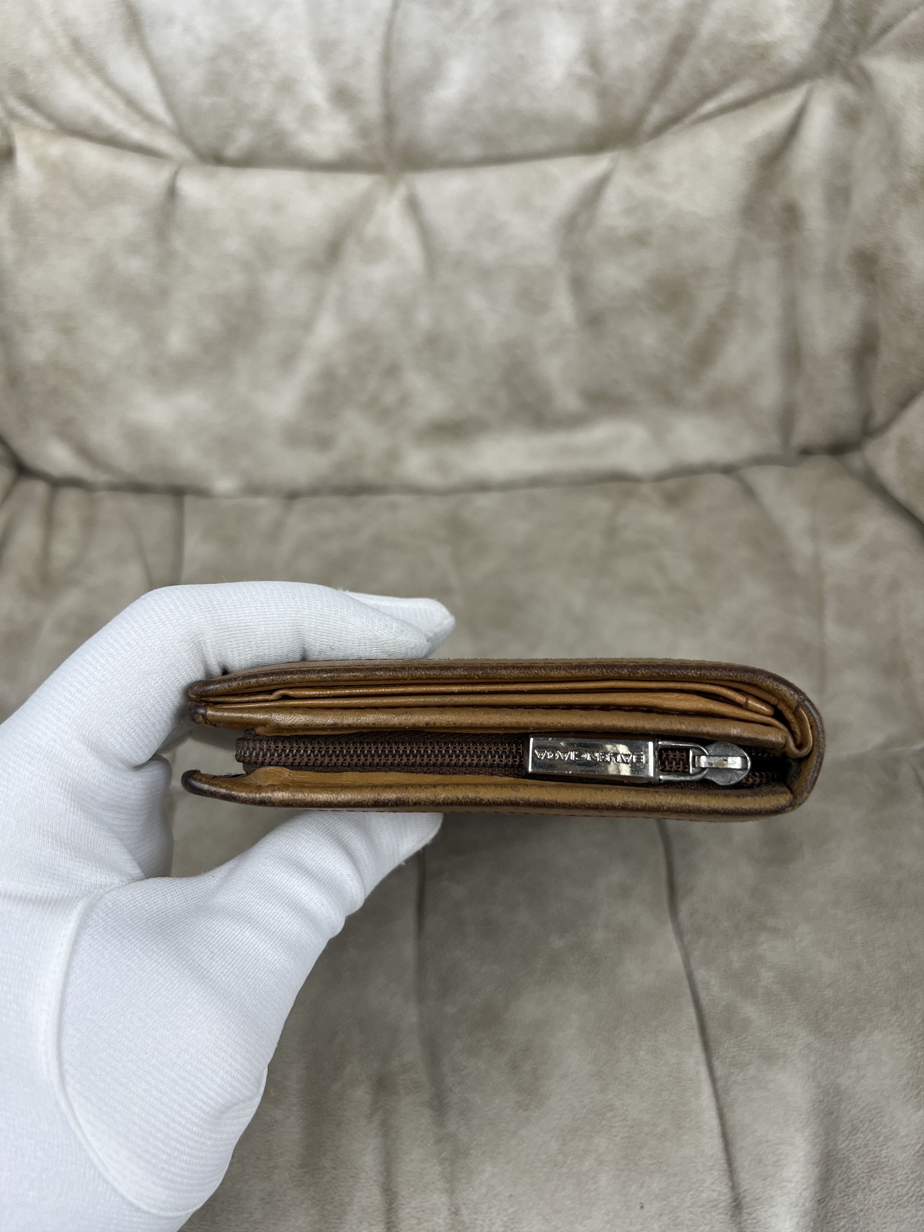 Balenciaga Vintage Balenciaga Monogram Leather Wallet Size ONE SIZE - 6 Thumbnail