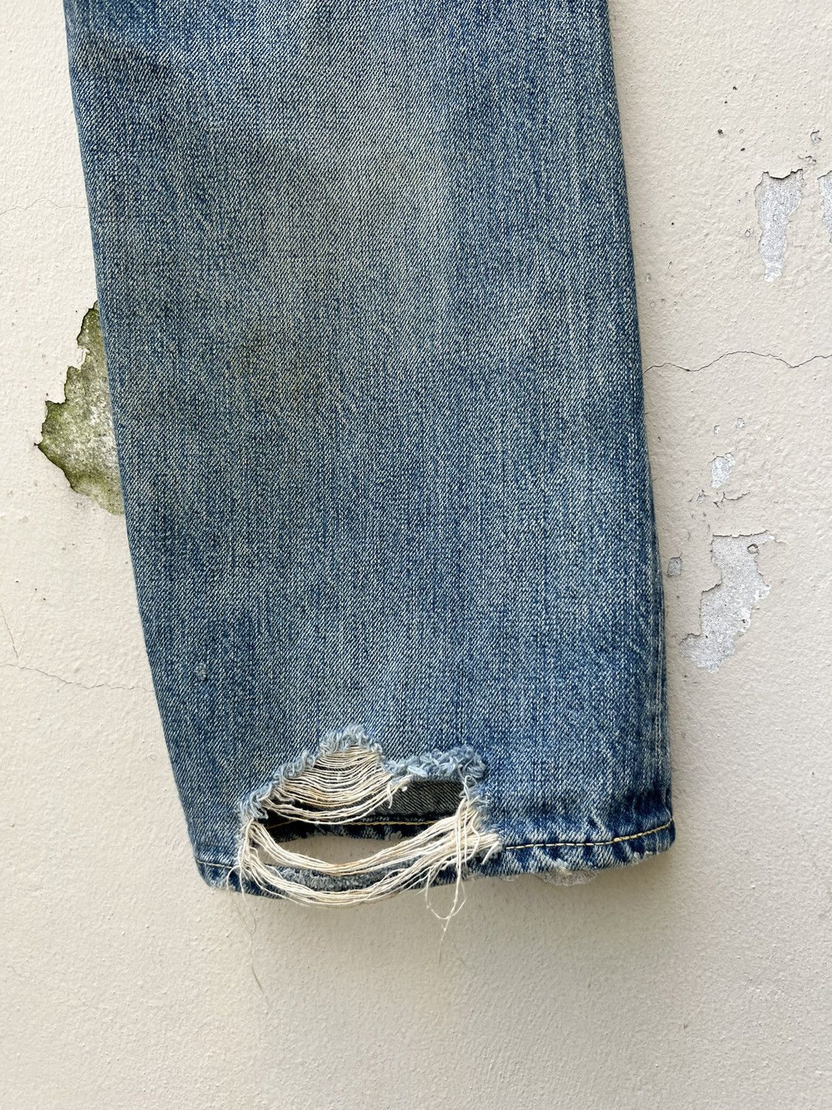 Levi's Vintage Clothing VTG 2003 Levi’s X Sonya S. Park Limited Short Length Jeans Size US 30 / EU 46 - 22 Thumbnail