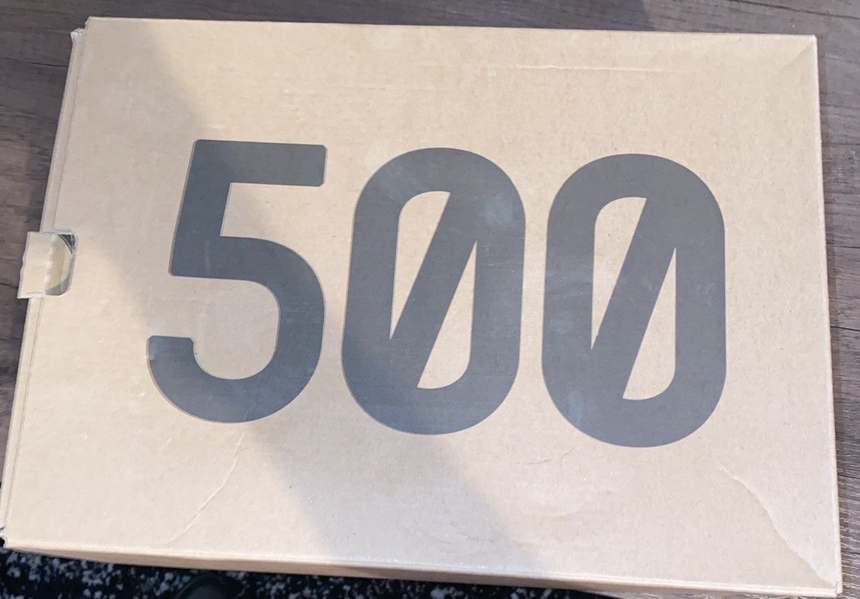 Adidas Yeezy 500 Salt 2018 Size US 9 / EU 42 - 10 Thumbnail