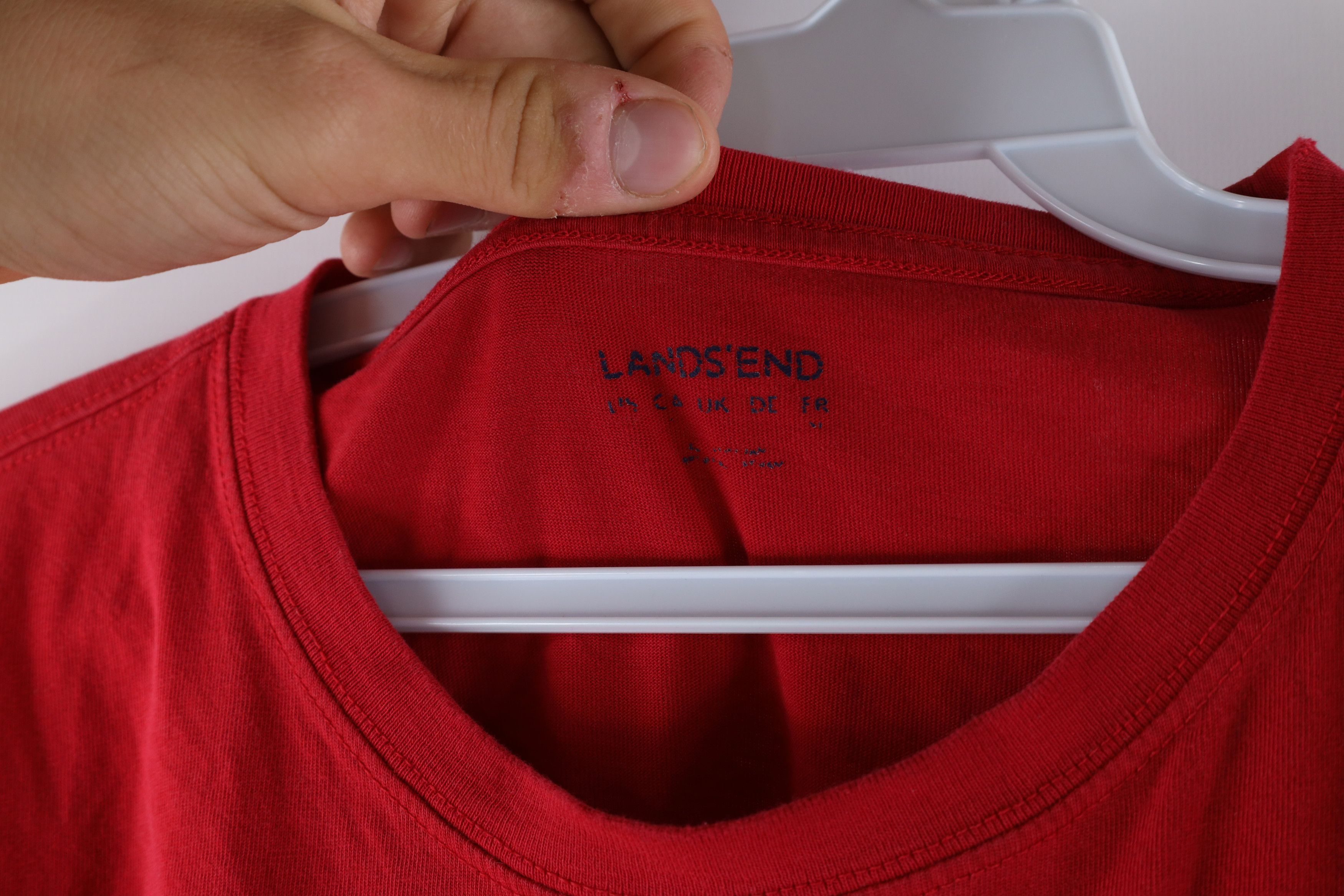 Vintage Vintage Lands End Thrashed Short Sleeve T-Shirt Red Cotton Size US L / EU 52-54 / 3 - 4 Thumbnail