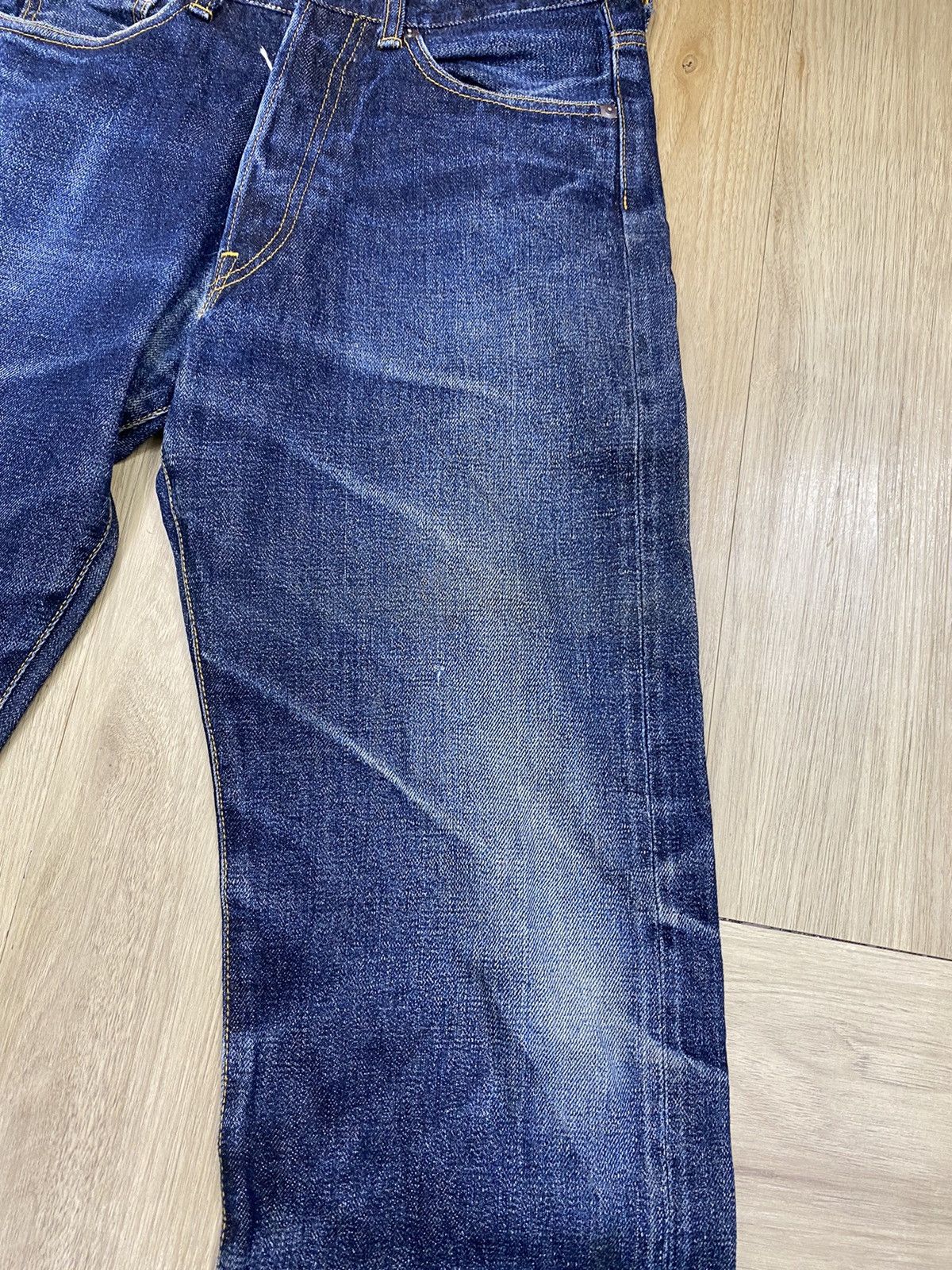 size 31 boycott jeans japanese brand distressed Denim