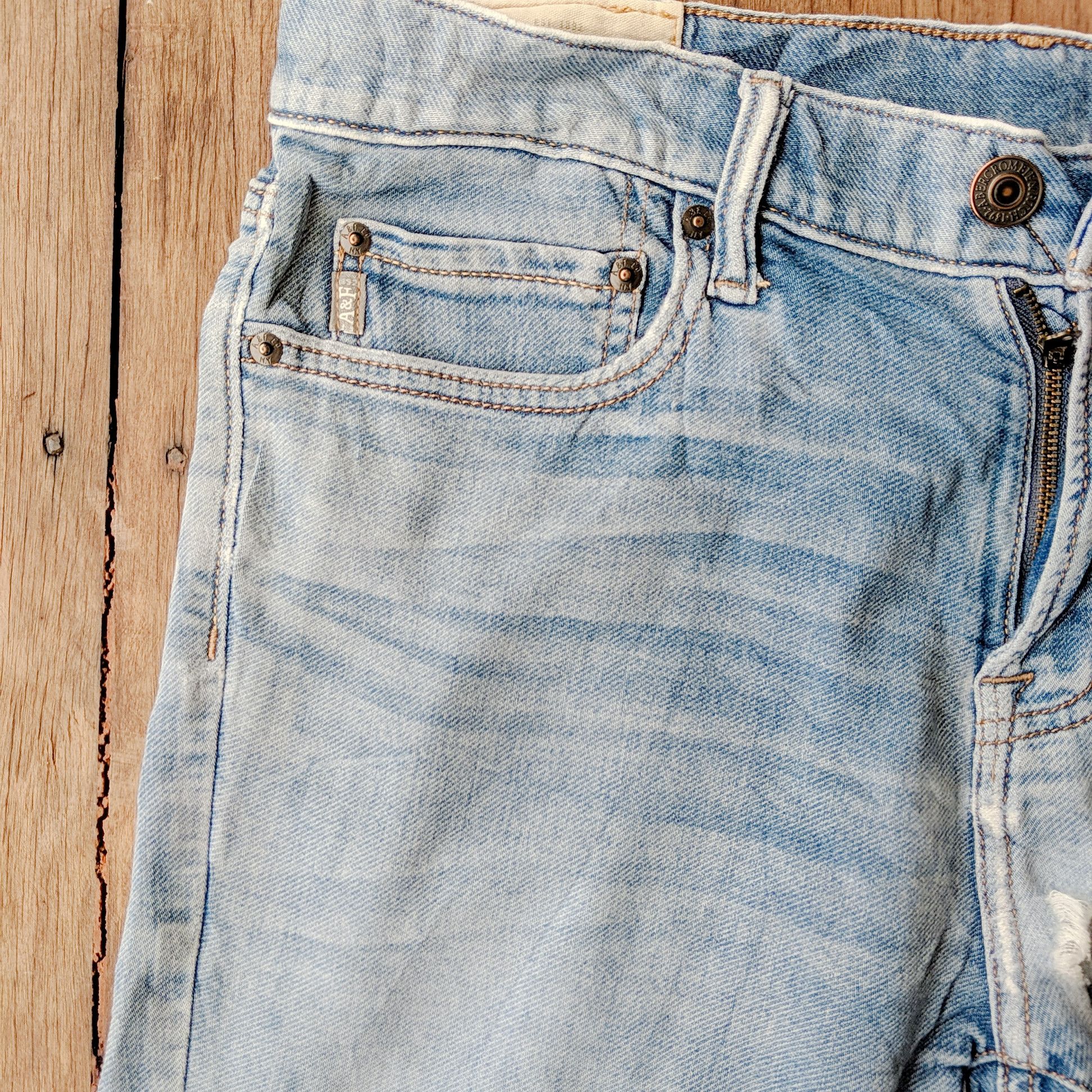 Japanese Brand × Jean × Vintage Vintage Abercrombie & Fitch Light Wash Denim Jean Pants W32 Size US 32 / EU 48 - 13 Thumbnail