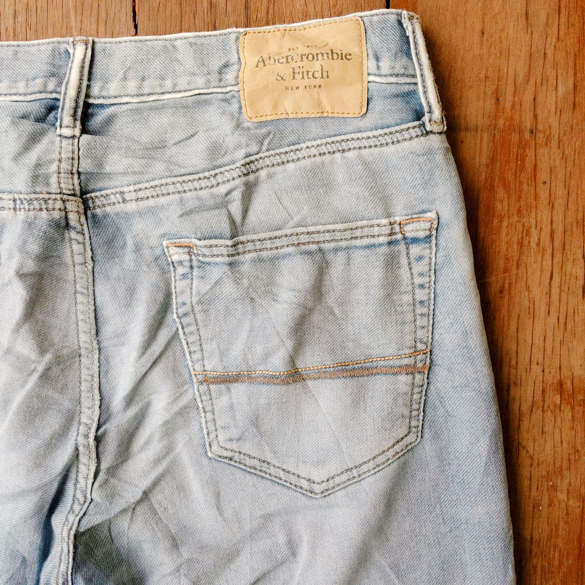 Japanese Brand × Jean × Vintage Vintage Abercrombie & Fitch Light Wash Denim Jean Pants W32 Size US 32 / EU 48 - 3 Thumbnail