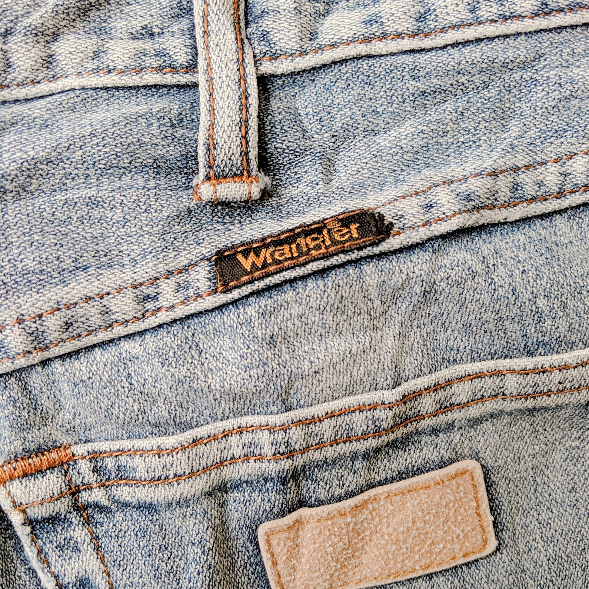Japanese Brand × Jean × Vintage Vintage Wrangler W30 Faded Distressed Denim Jean Pants Size US 30 / EU 46 - 2 Thumbnail