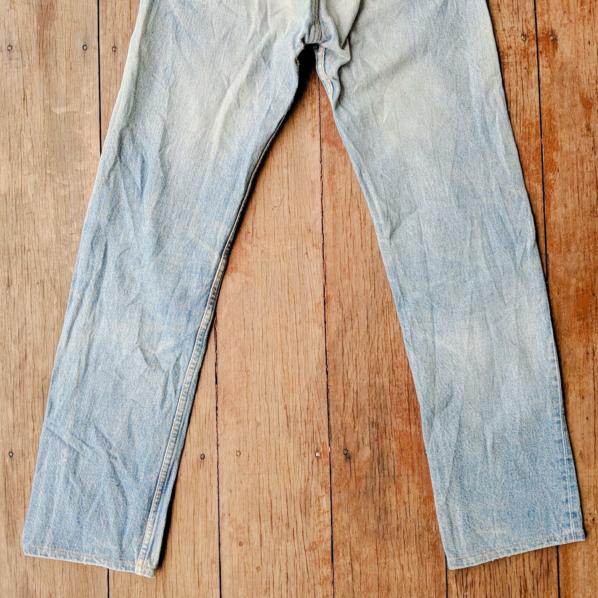 Japanese Brand Vintage Levis 501 W28x32 Faded Denim Button Up Pants Size US 28 / EU 44 - 3 Thumbnail