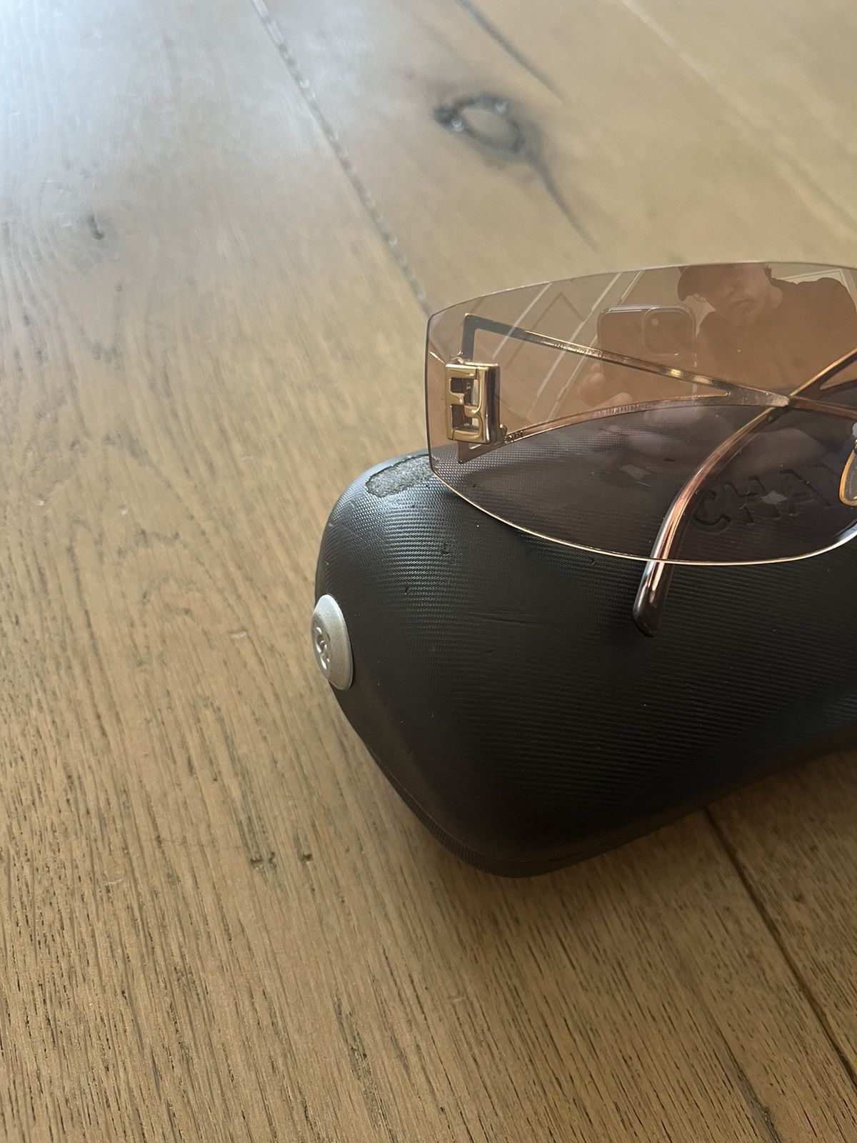 Fendi Logo Mask Tinted Sunglasses