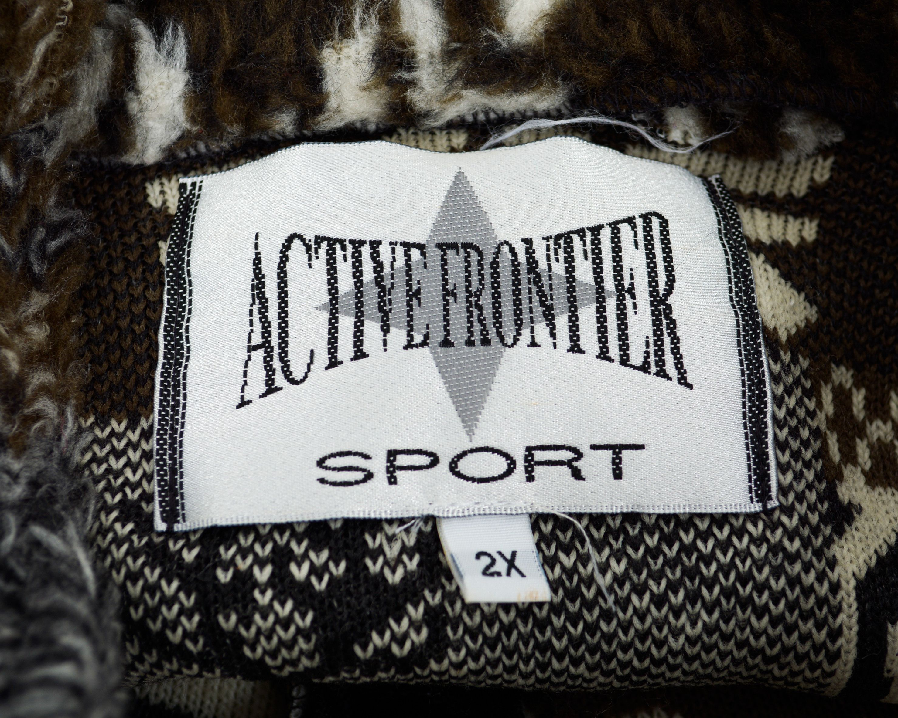 Vintage Women's 2XL Printed Fleece Sport Sherpa Sweatshirt Jumper Size XXL / US 16-18 / IT 52-54 - 5 Thumbnail
