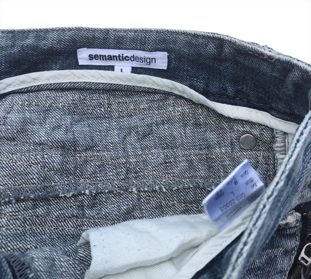 Vintage Semantic Design Multi Pocket Distressed Denim Rare