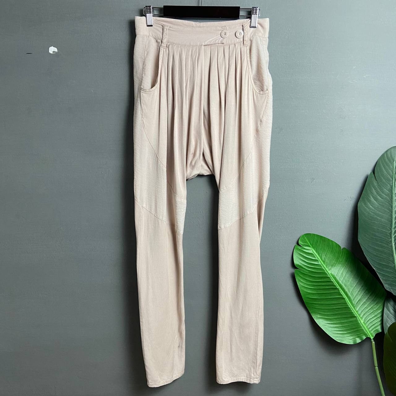 Issey Miyake × Pleats Please Issey Miyake × Tsumori Chisato Tsumori Chisato Pleated Drop Crotch Size 27" / US 4 / IT 40 - 1 Thumbnail