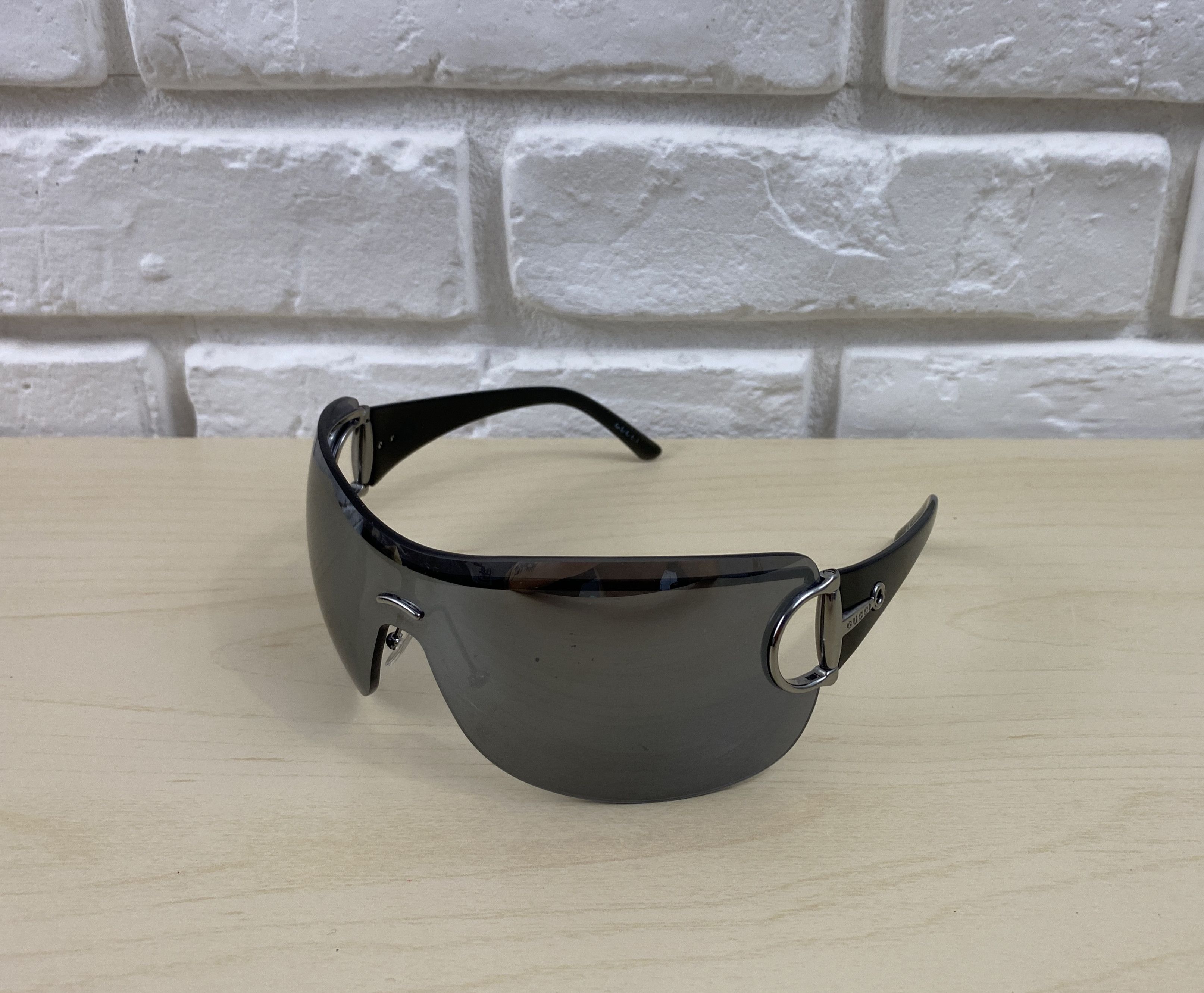 Gucci Women's Gucci GG2711/S Black Sunglasses Made In Italy- Size ONE SIZE - 1 Thumbnail