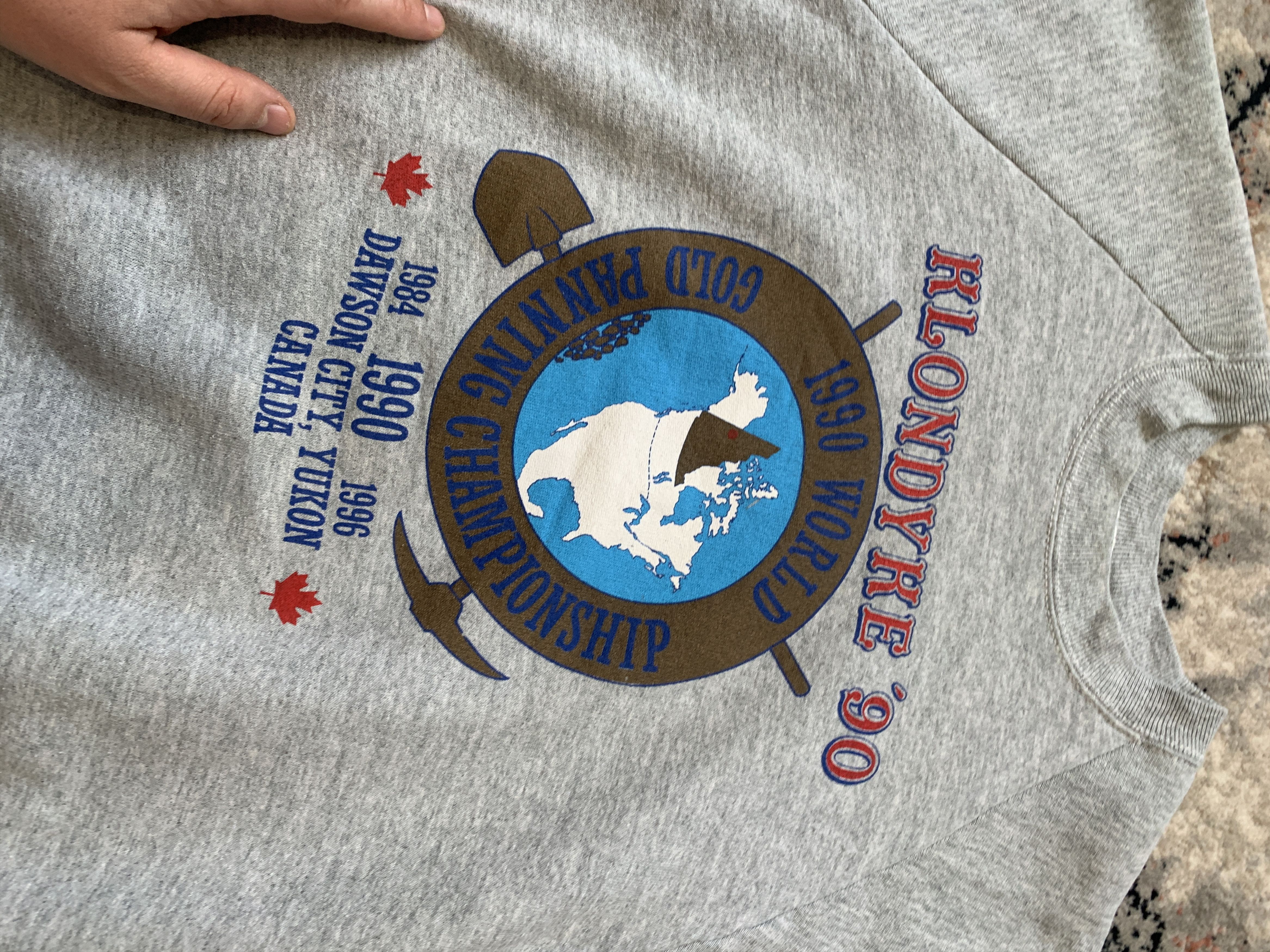 Fruit Of The Loom Klondyke 1990 Dawsom City Yukon Canada Vintage Sweatshirt Size M / US 6-8 / IT 42-44 - 3 Thumbnail