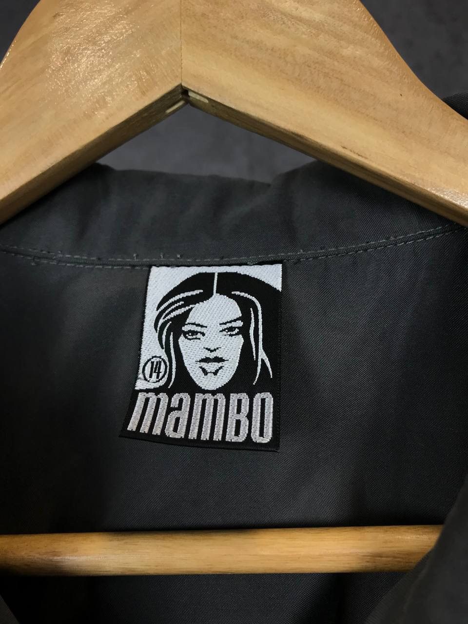Vintage Mambo vintage streetwear zip light jacket woman Size S / US 4 / IT 40 - 3 Thumbnail
