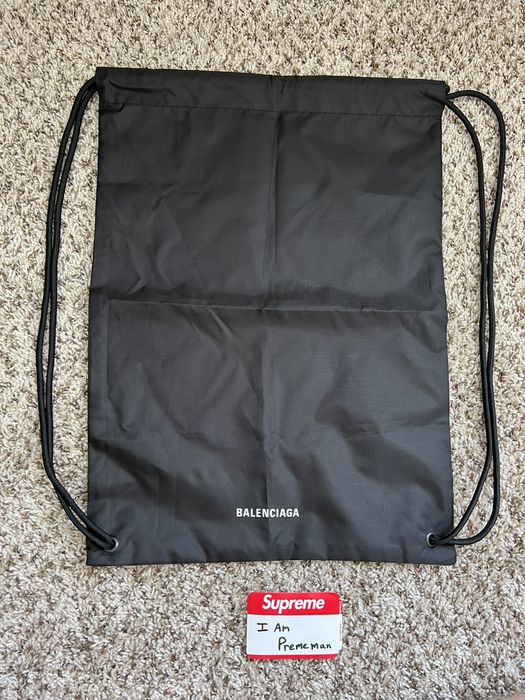 balenciaga gym bag