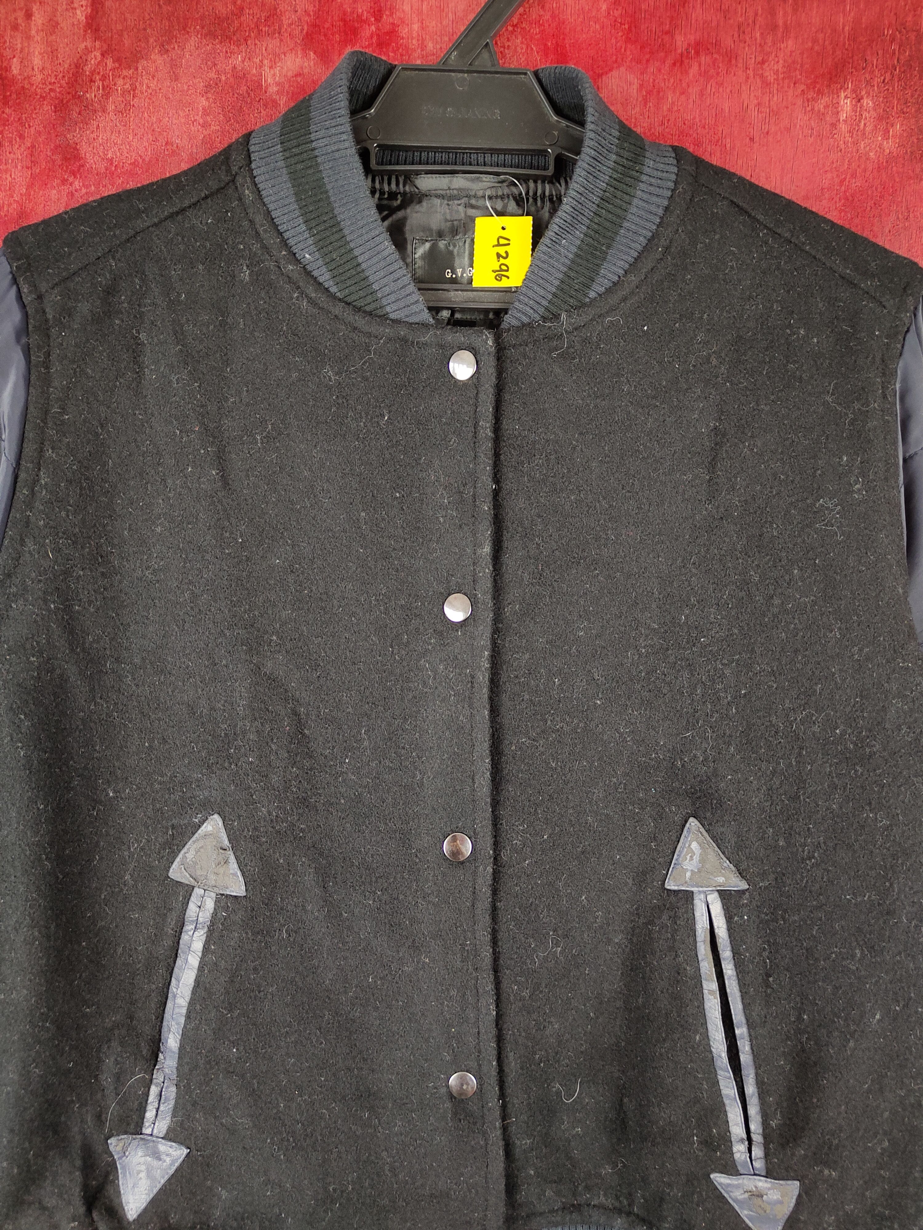 Japanese Brand G.V.G.V Uniqlo Black plain varsity jacket #4296 Size S / US 4 / IT 40 - 2 Thumbnail