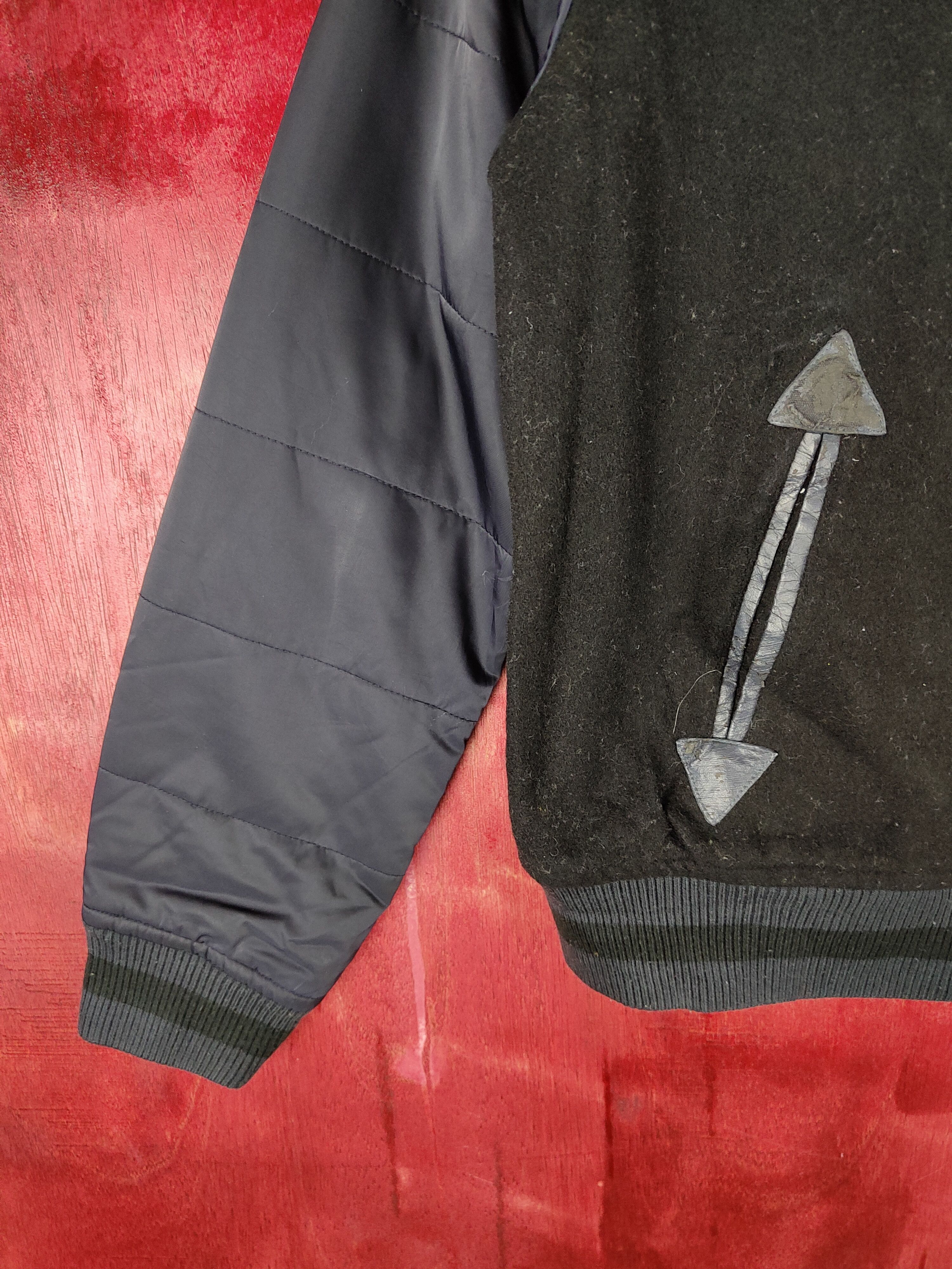 Japanese Brand G.V.G.V Uniqlo Black plain varsity jacket #4296 Size S / US 4 / IT 40 - 4 Thumbnail