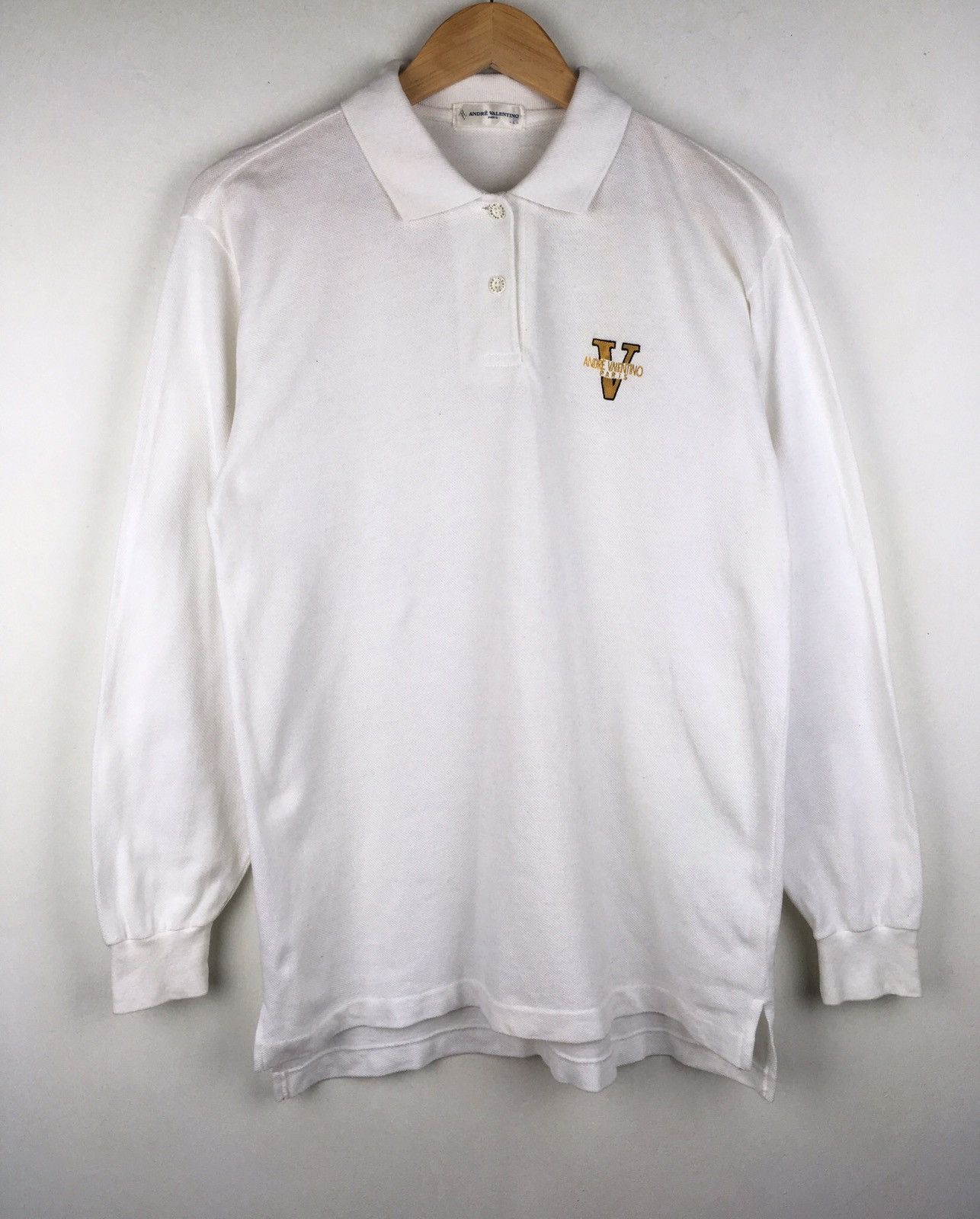 Other Vintage Andre Valentino Large Size White Colour Tee Size US L / EU 52-54 / 3 - 1 Thumbnail