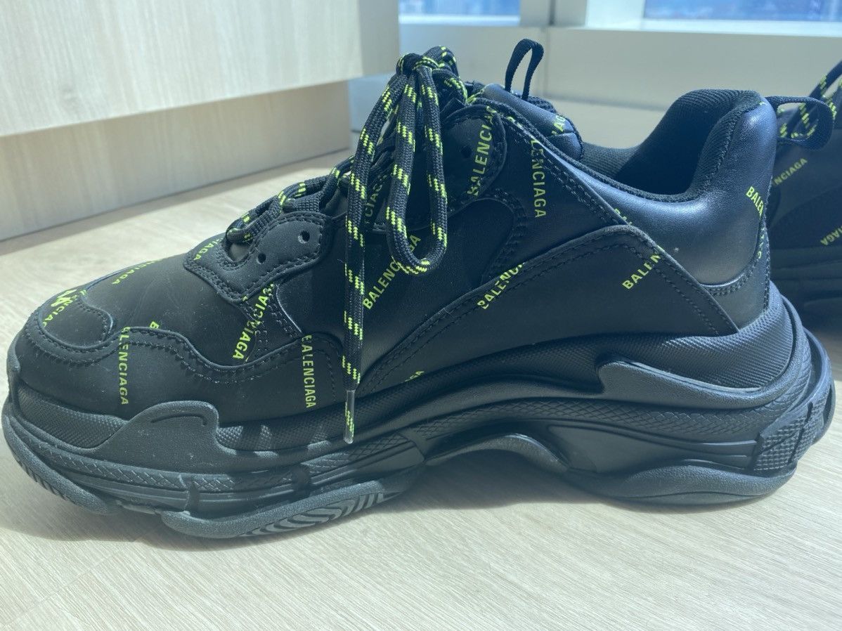 Balenciaga SLIME GREEN ALL OVER TRIPLE S BALENCIAGA SNEAKERS SIZE 11 Grailed