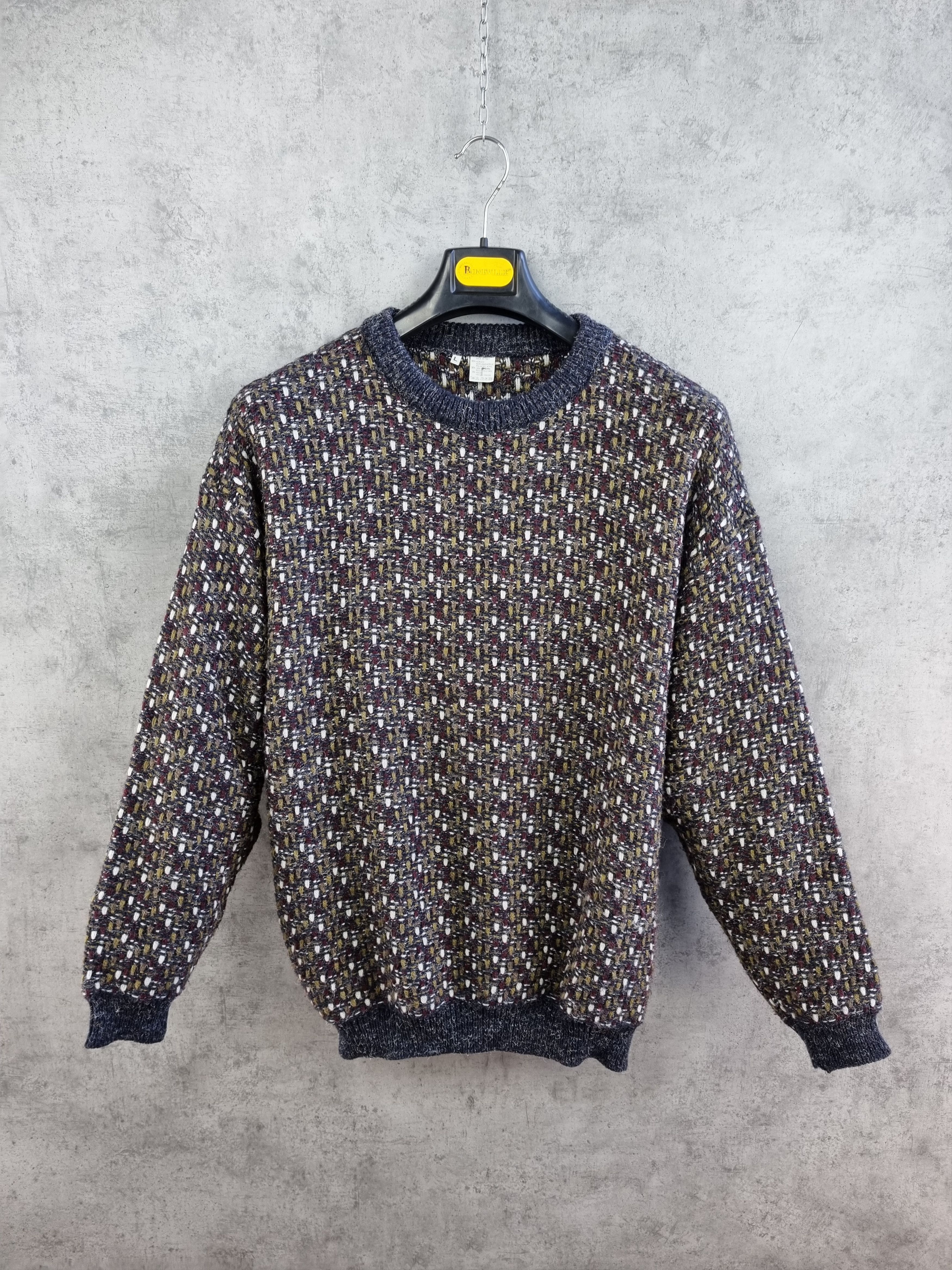 Vintage Rare Wool Beautiful Sweater made in Italy Size US L / EU 52-54 / 3 - 6 Thumbnail