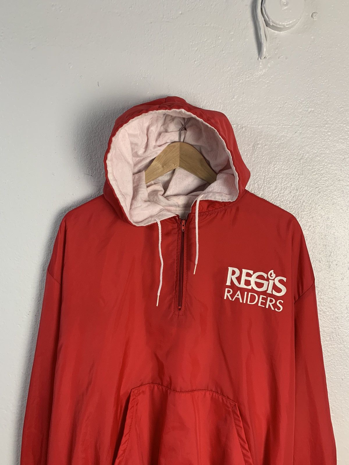 Holloway Vintage Holloway Regis Raiders Red Indian Windbreaker Hoodie Size US XXL / EU 58 / 5 - 10 Thumbnail
