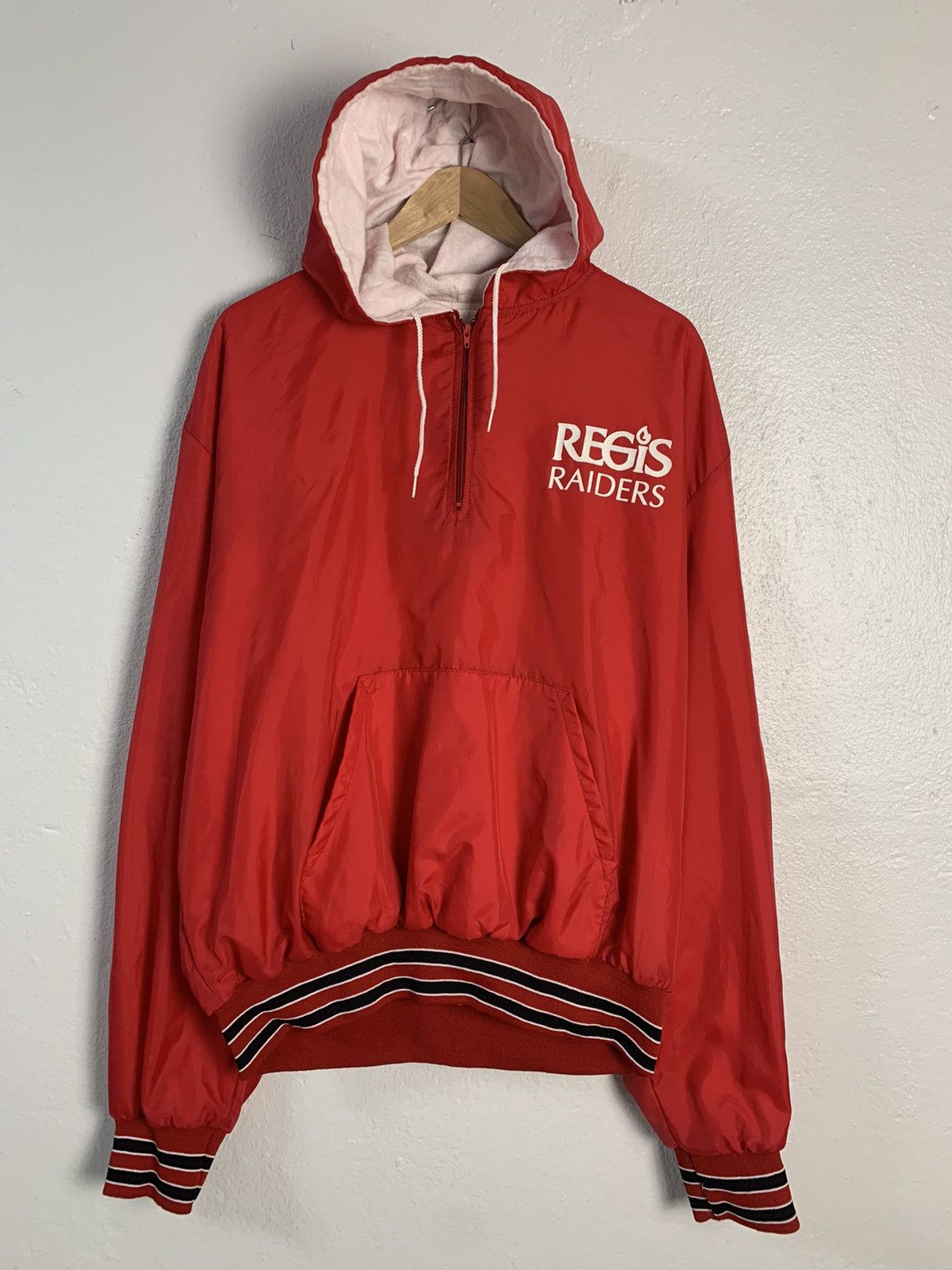 Holloway Vintage Holloway Regis Raiders Red Indian Windbreaker Hoodie Size US XXL / EU 58 / 5 - 7 Thumbnail