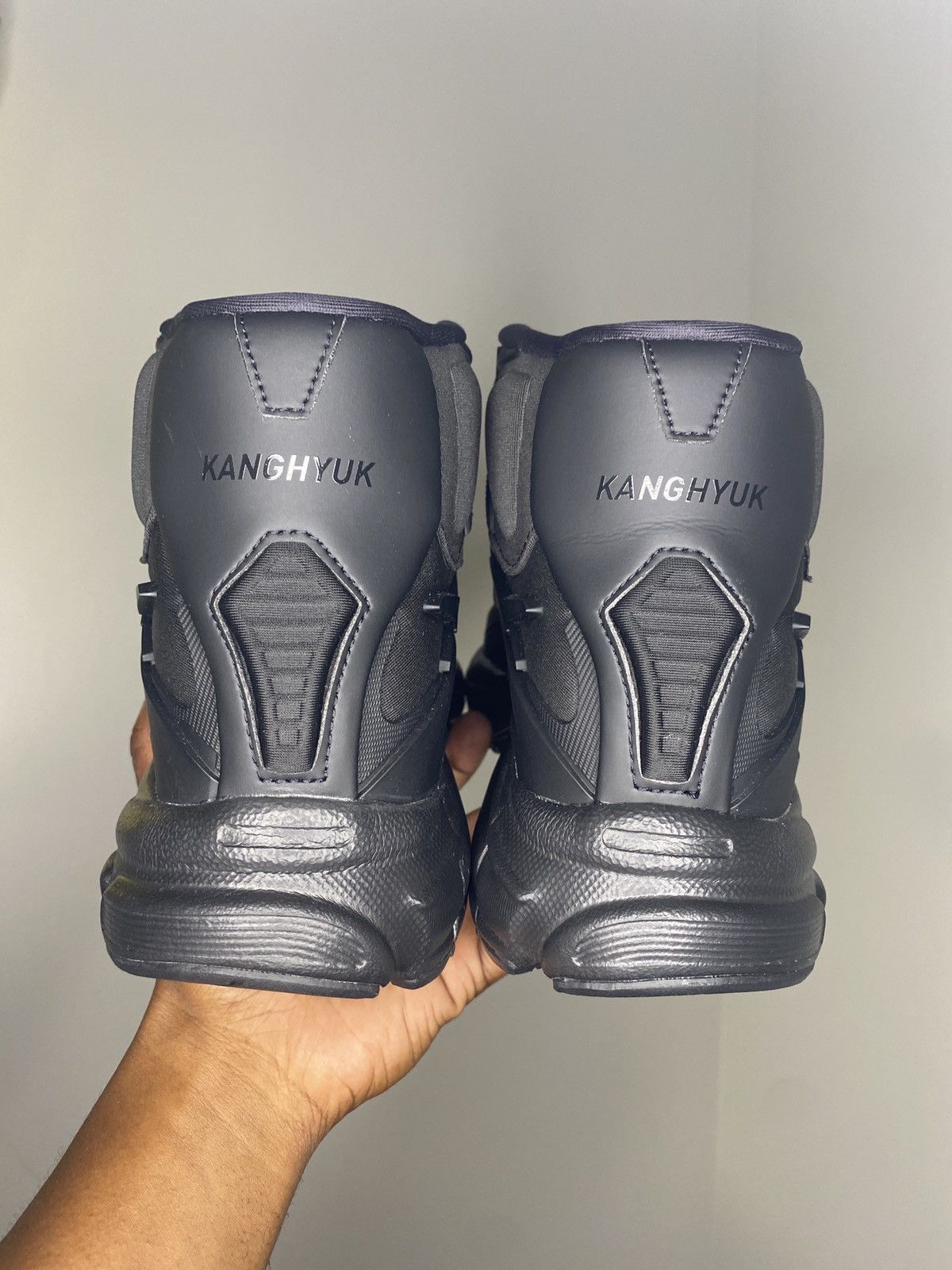 Dover Street Market × KANGHYUK × Reebok Premier Road Modern Mid Size US 9 / EU 42 - 4 Thumbnail