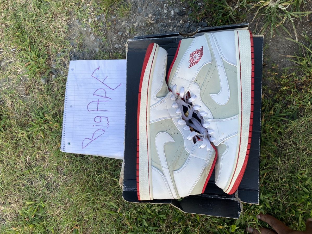 Air Jordan 1 mid hare