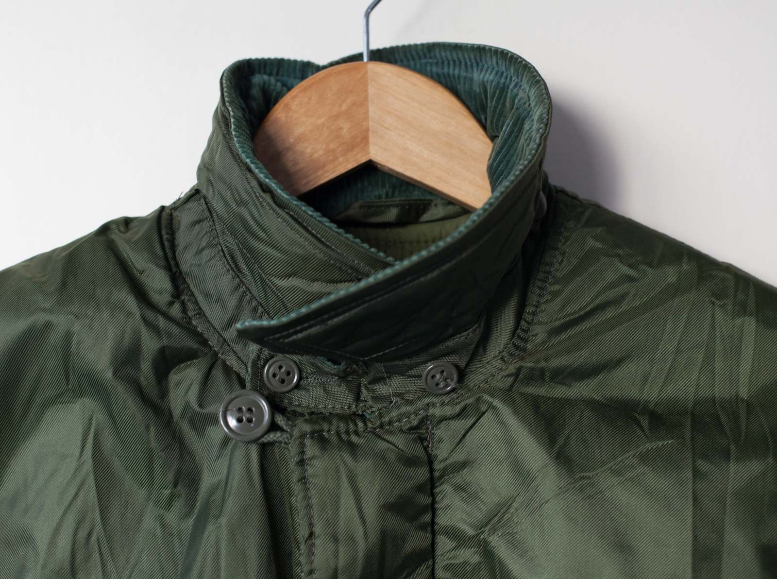 Alpha Industries Waterproof Insulated Bomber Jacket Size US L / EU 52-54 / 3 - 6 Thumbnail