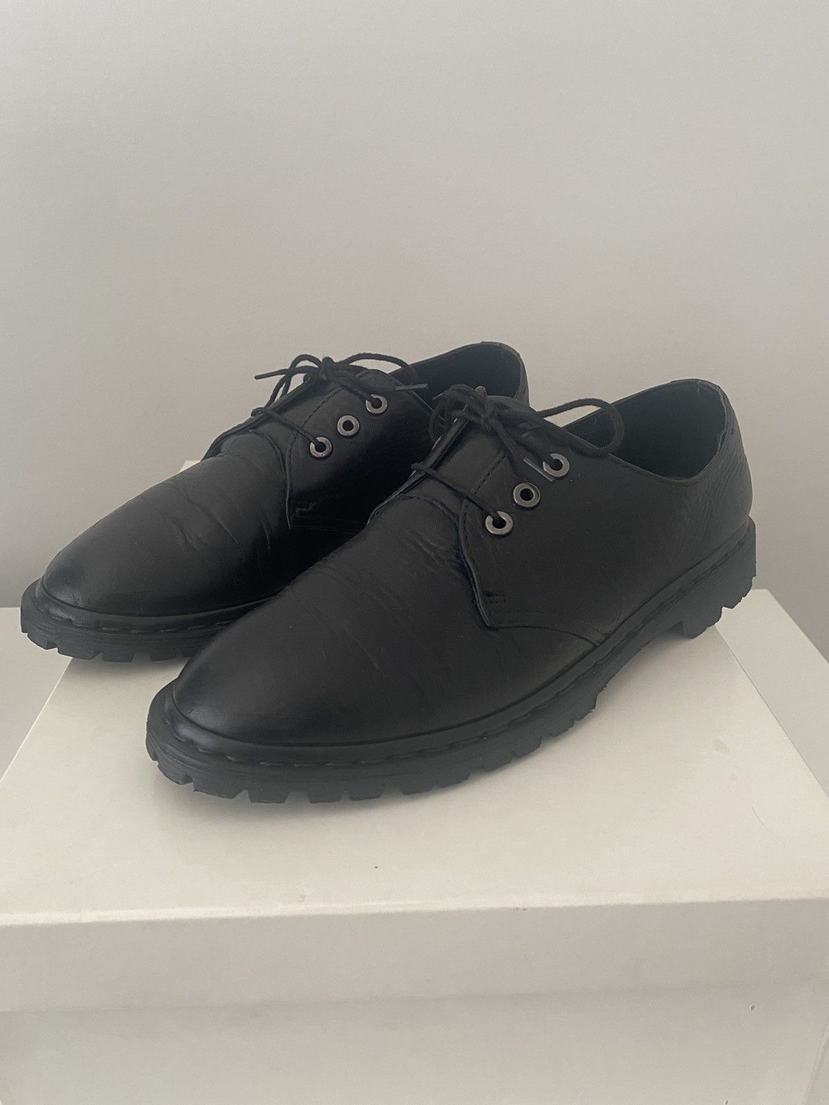 Dr. Martens × Vibram Rare Soft Leather Vibram Dr. Martens Derby Shoe Size US 9 / EU 42 - 2 Thumbnail