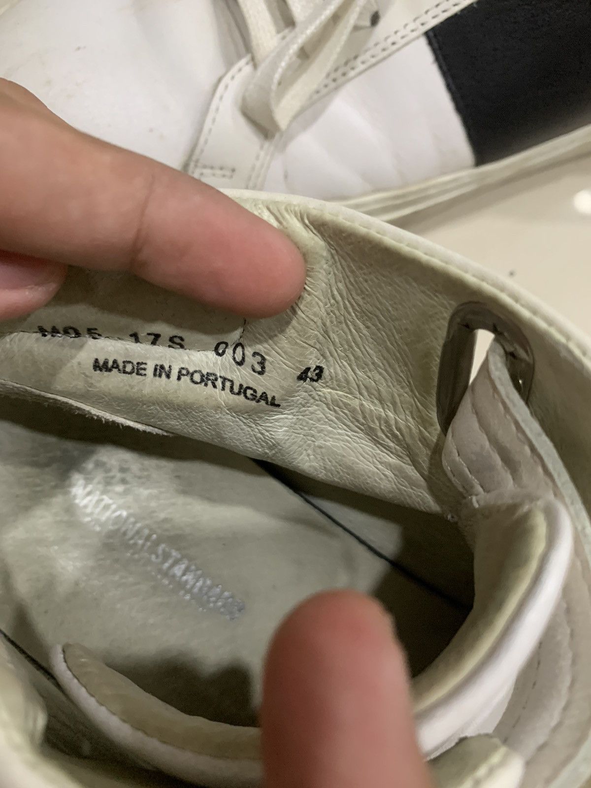 National Standard NATIONAL STANDARD HI TOP LEATHER SHOES SNEAKERS Size US 9.5 / EU 42-43 - 7 Thumbnail