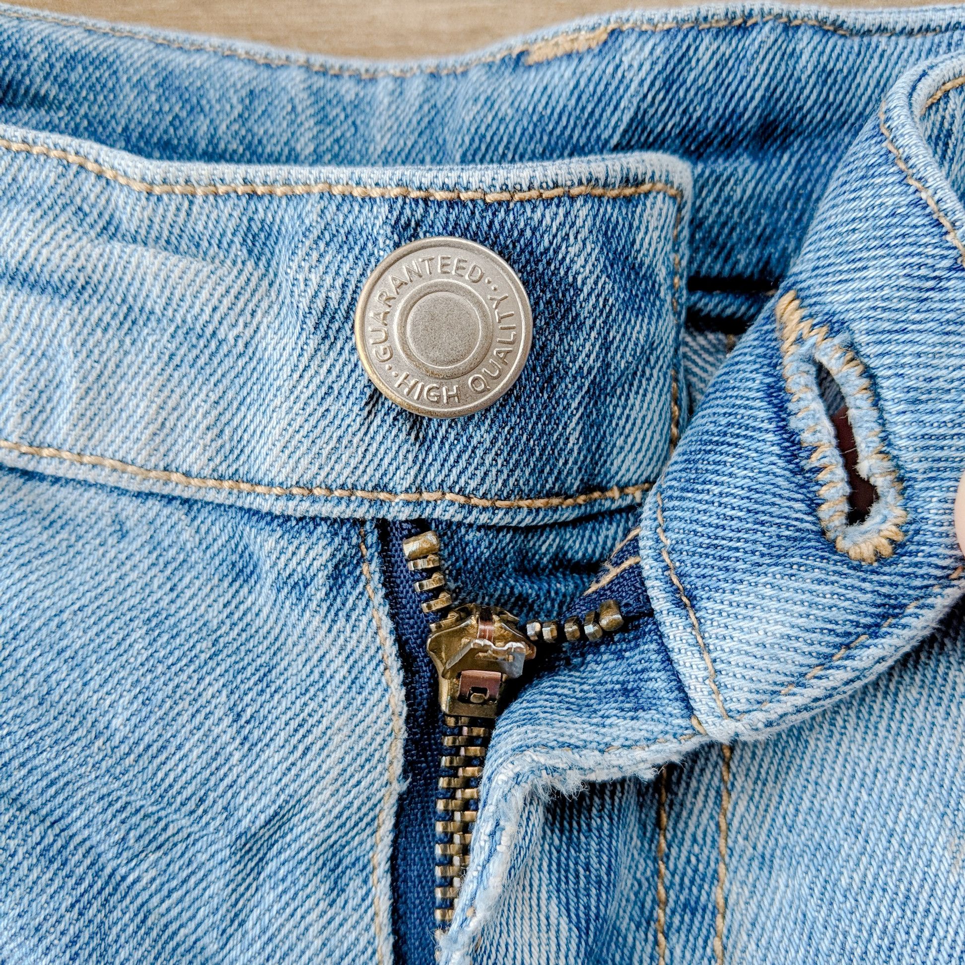 Japanese Brand × Jean × Vintage Vintage Japanese Light Wash Faded Denim Jean Pants W28 Size US 28 / EU 44 - 8 Thumbnail