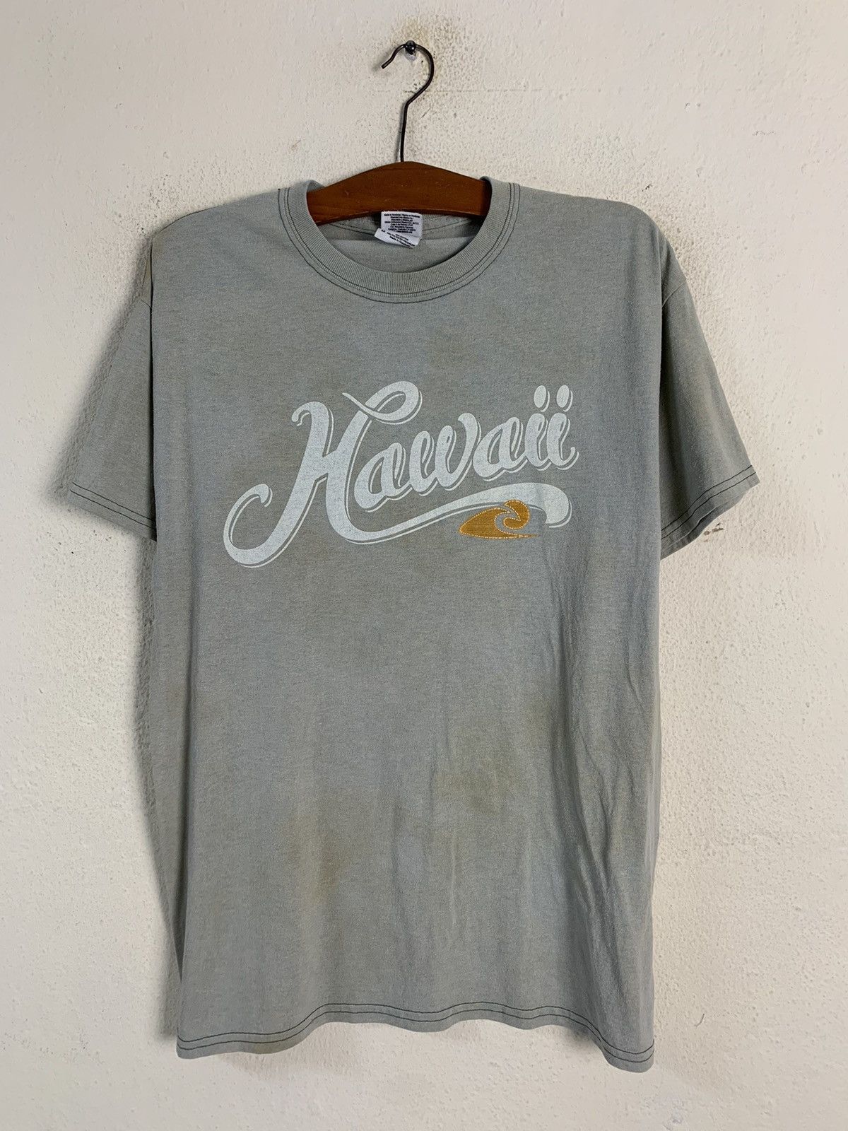 Gildan Vintage Gildan Hawaii Bleached Tee Size US M / EU 48-50 / 2 - 1 Thumbnail