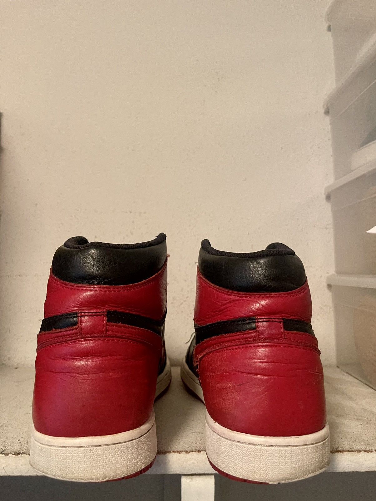 Jordan Brand 2016 Nike Air Jordan Retro 1 I High OG Bred Banned Size US 14 / EU 47 - 8 Thumbnail