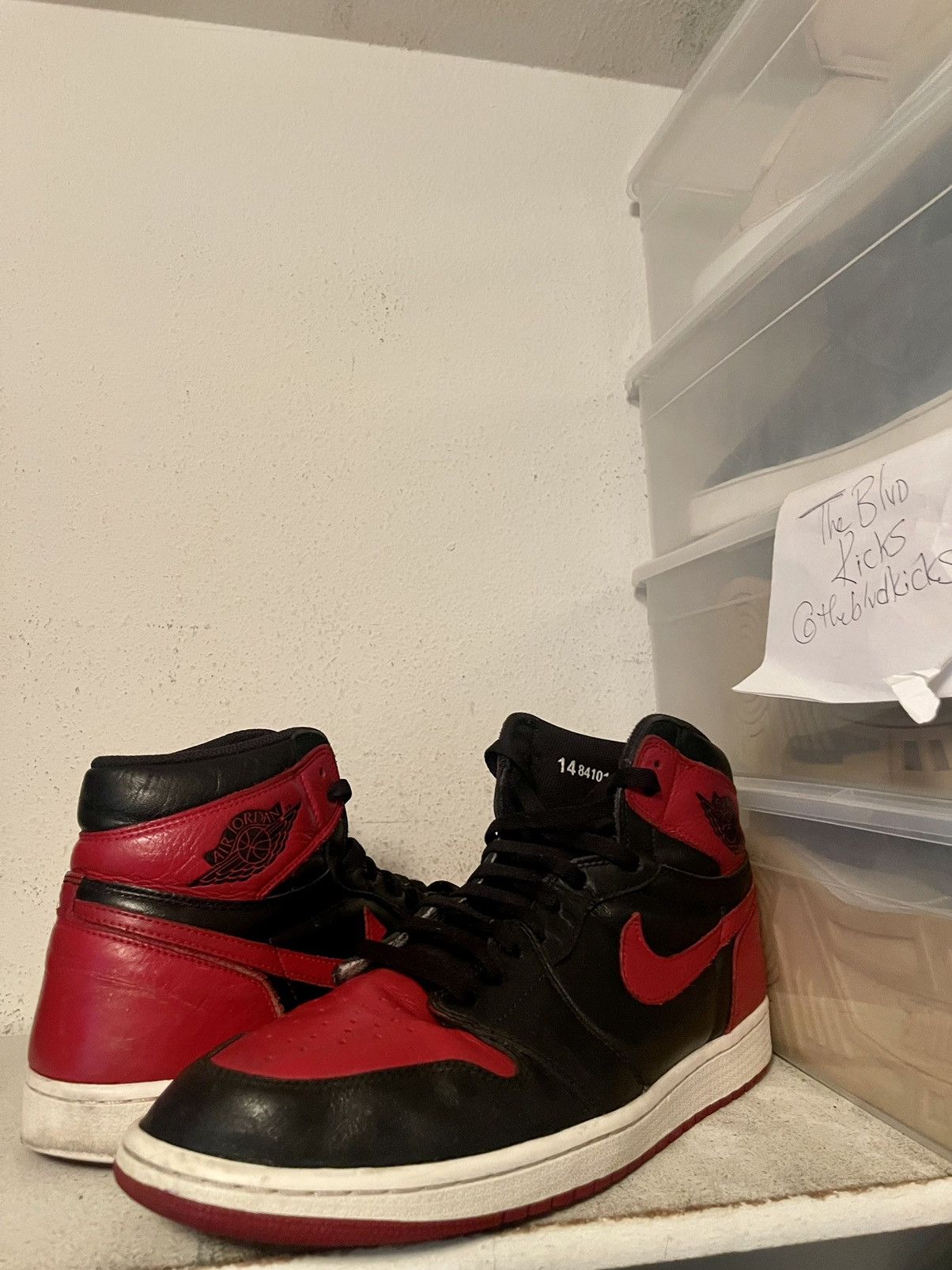 Jordan Brand 2016 Nike Air Jordan Retro 1 I High OG Bred Banned Size US 14 / EU 47 - 4 Thumbnail