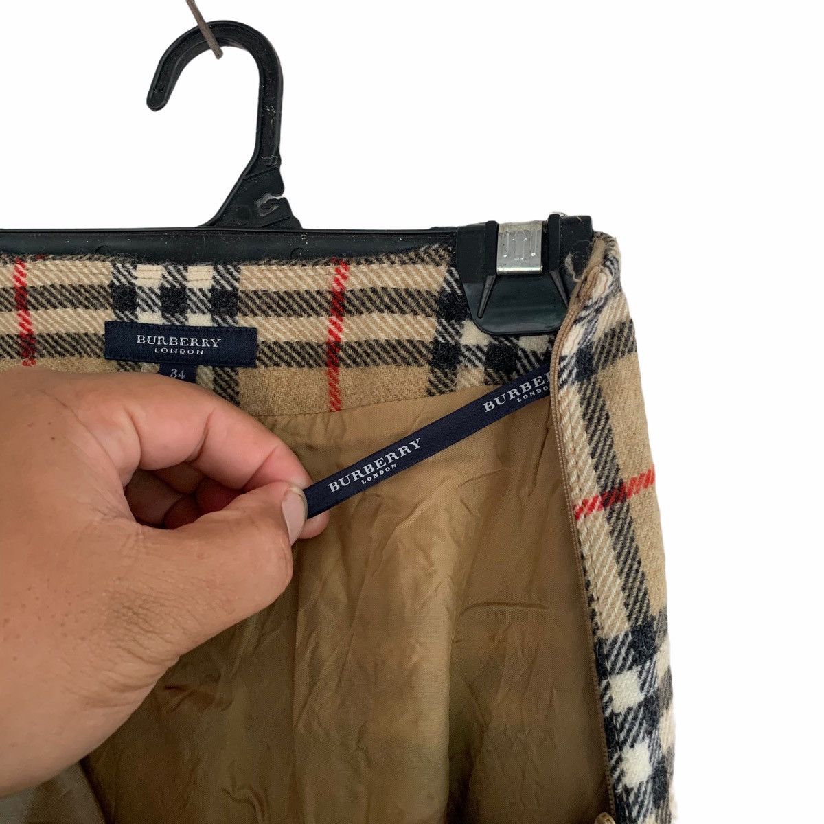 Burberry Burberry London Nova Check Wool Skirt Size 26" / US 2 / IT 38 - 6 Thumbnail