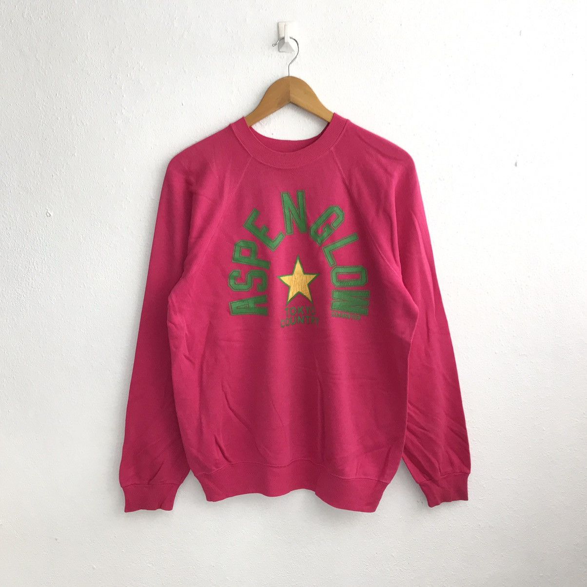 Vintage80s Aspen Glow Sweatshirt Big Spellout Tokyo County