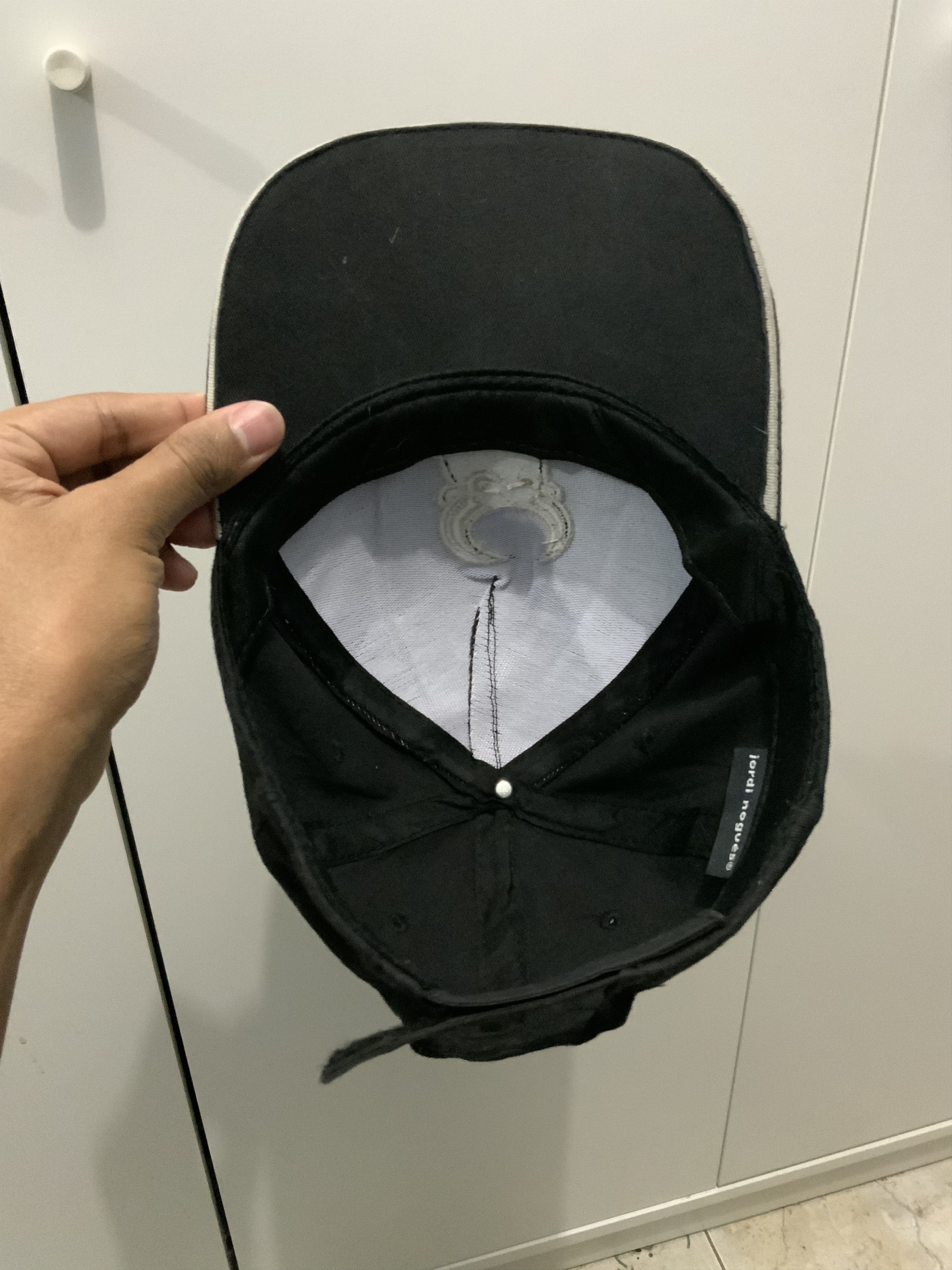 If Six Was Nine Jordi Nogues Bad Toro Cartoon Hat Size ONE SIZE - 9 Thumbnail