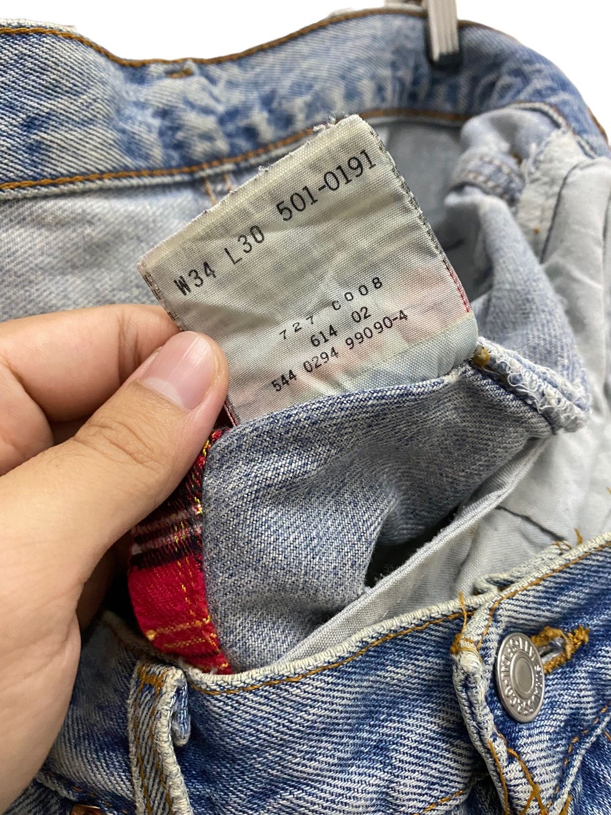 Levi's × Vintage Vintage Levi's 501 Distressed Jeans Size US 32 / EU 48 - 10 Thumbnail
