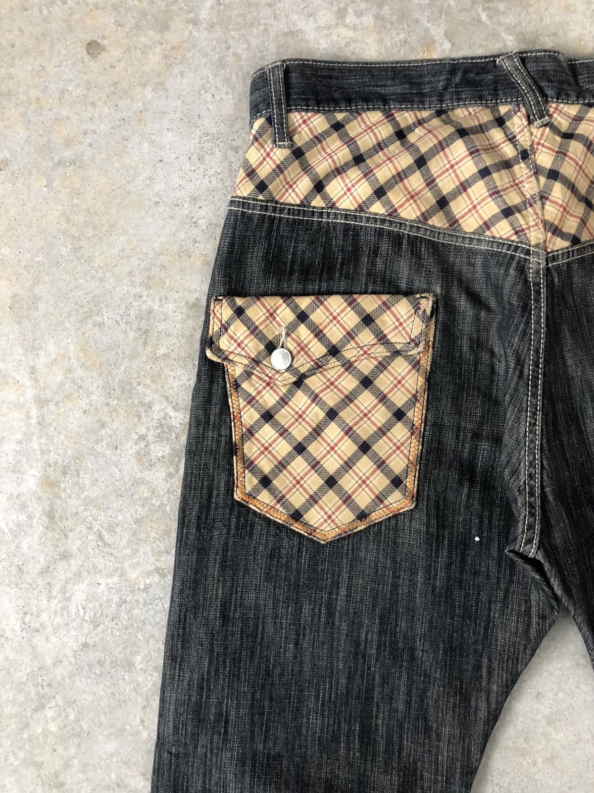 Japanese Brand Japanese Wild Khakis Blanket Navajo Style Distressed Jeans Size US 33 - 9 Thumbnail