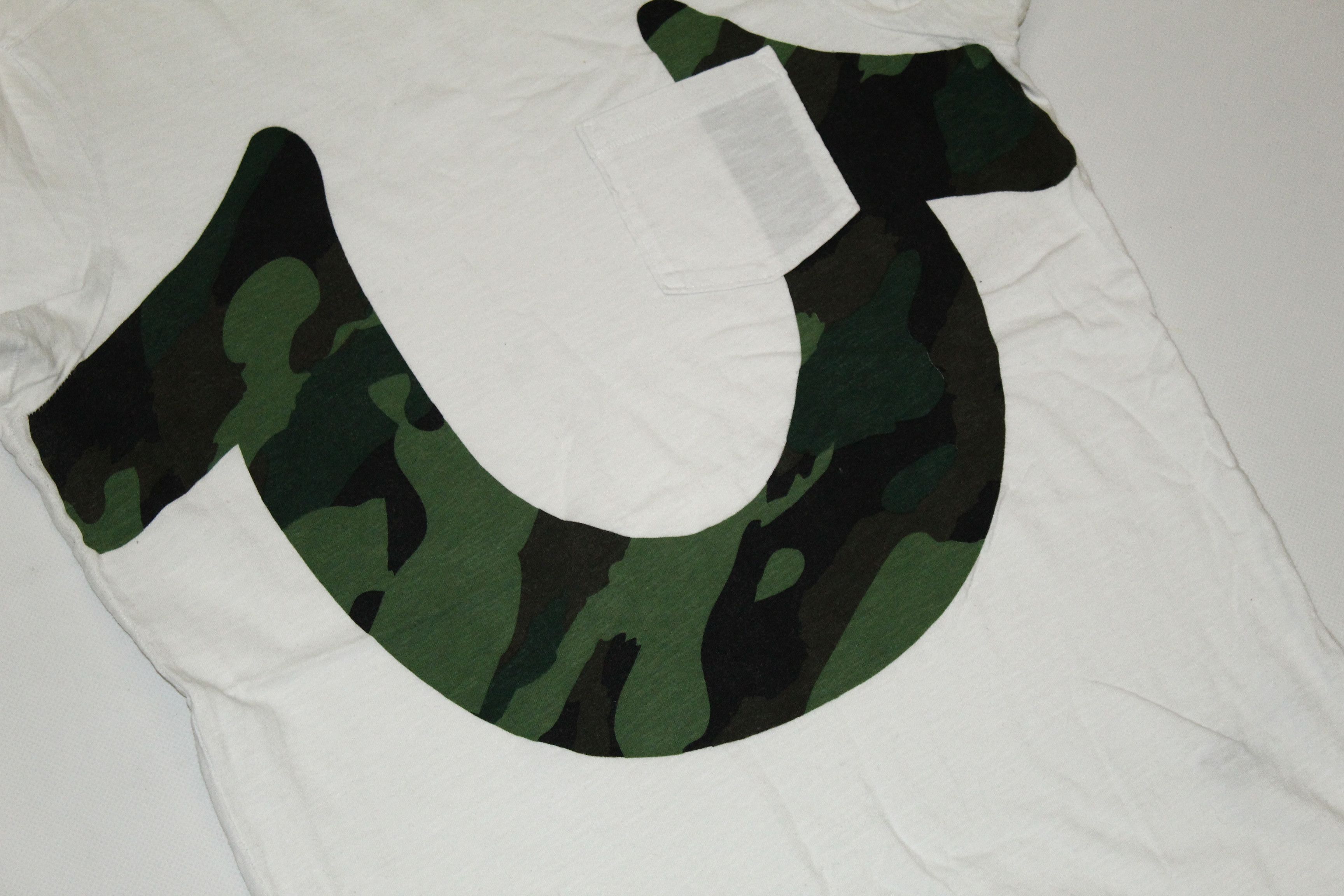 True Religion True Religion Camo Horsesh SS T-Shirt Size US M / EU 48-50 / 2 - 2 Thumbnail