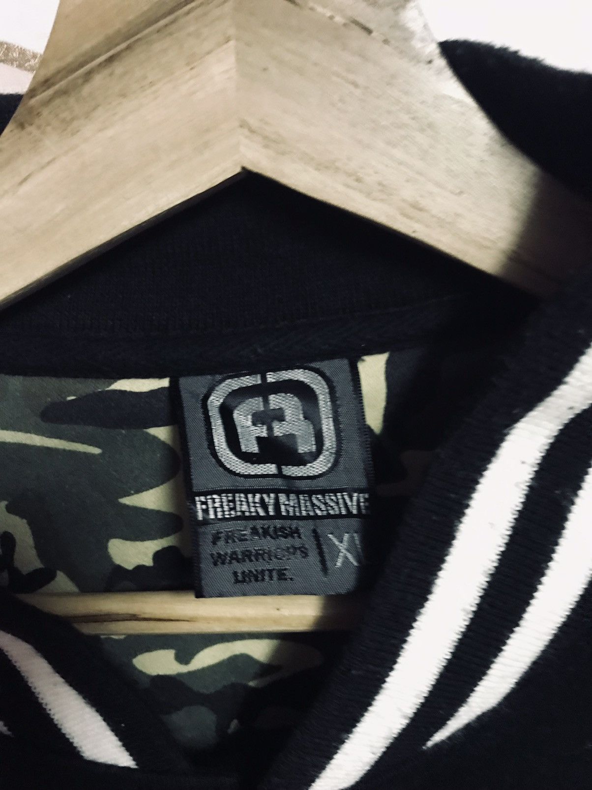 The Unbranded Brand Freaky Massive Varsity Jaket Size US L / EU 52-54 / 3 - 4 Thumbnail