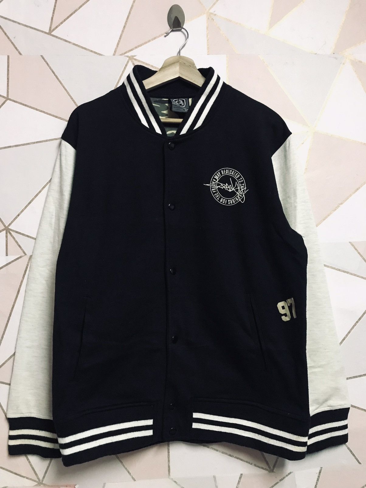 The Unbranded Brand Freaky Massive Varsity Jaket Size US L / EU 52-54 / 3 - 1 Thumbnail