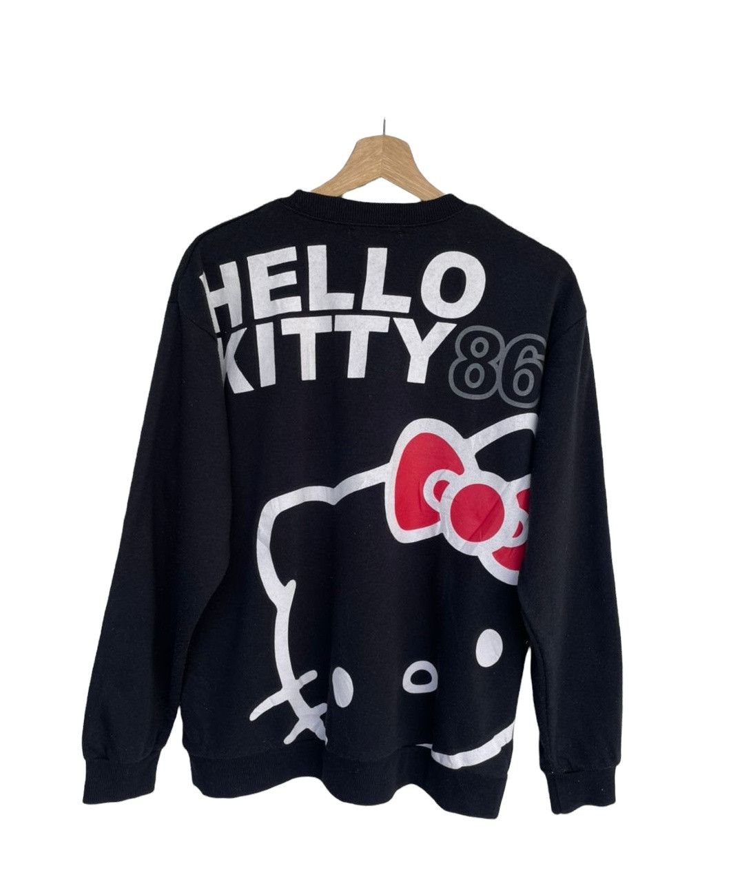 Nice🔥🔥Hello Kitty Back Hit/Big Spell Out Logo Sweatshirt