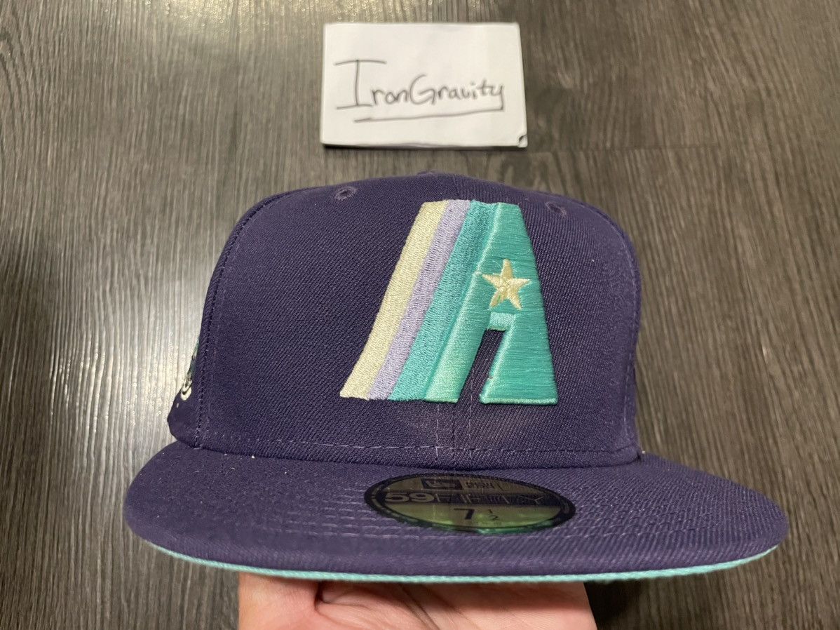 MLB × New Era × Topperz 7 1/2 Topperz Houston Astros Purple Grape Hornet Fitted Size ONE SIZE - 2 Thumbnail
