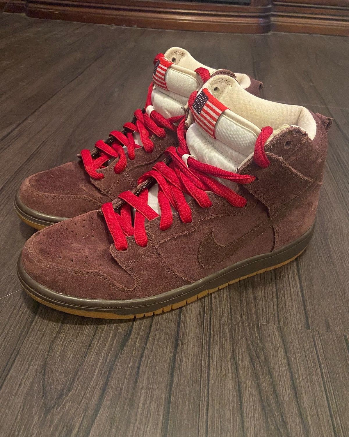 budweiser nike sb