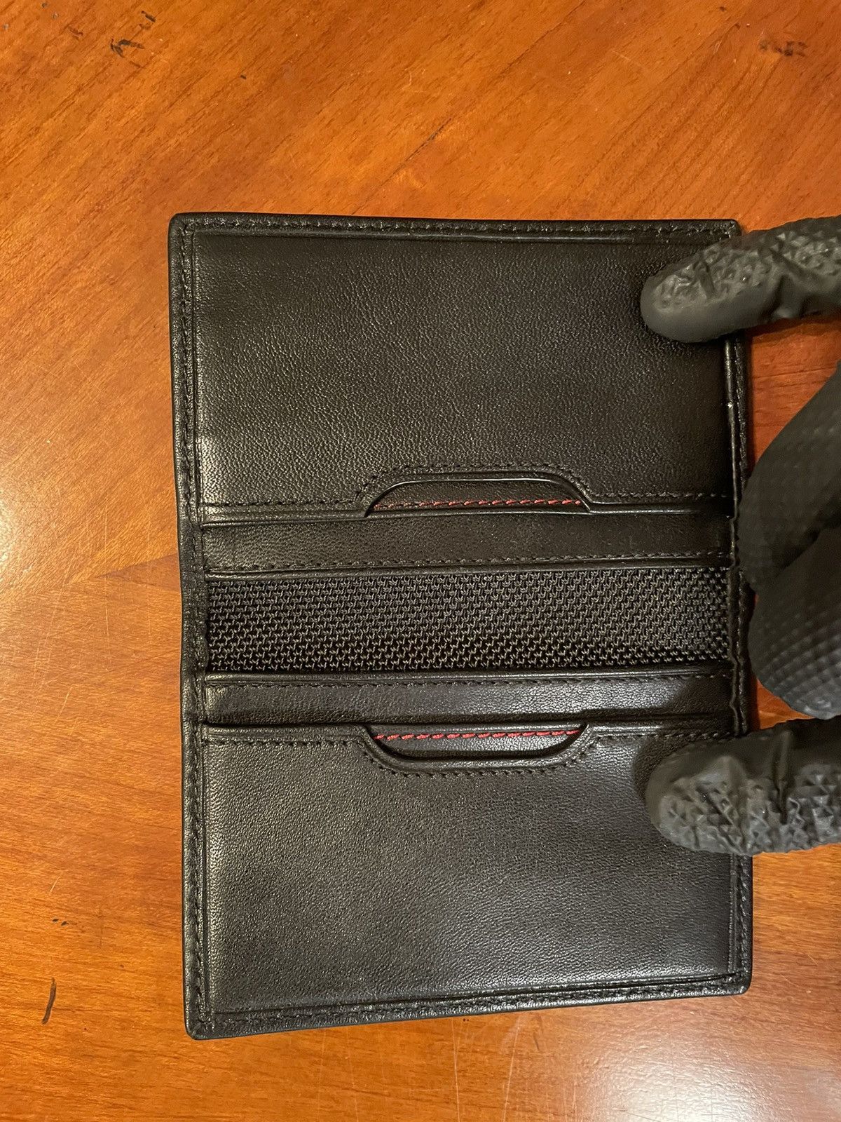 Tumi Tumi Black Leather Bifold Wallet/Business card Holder Size ONE SIZE - 1 Preview