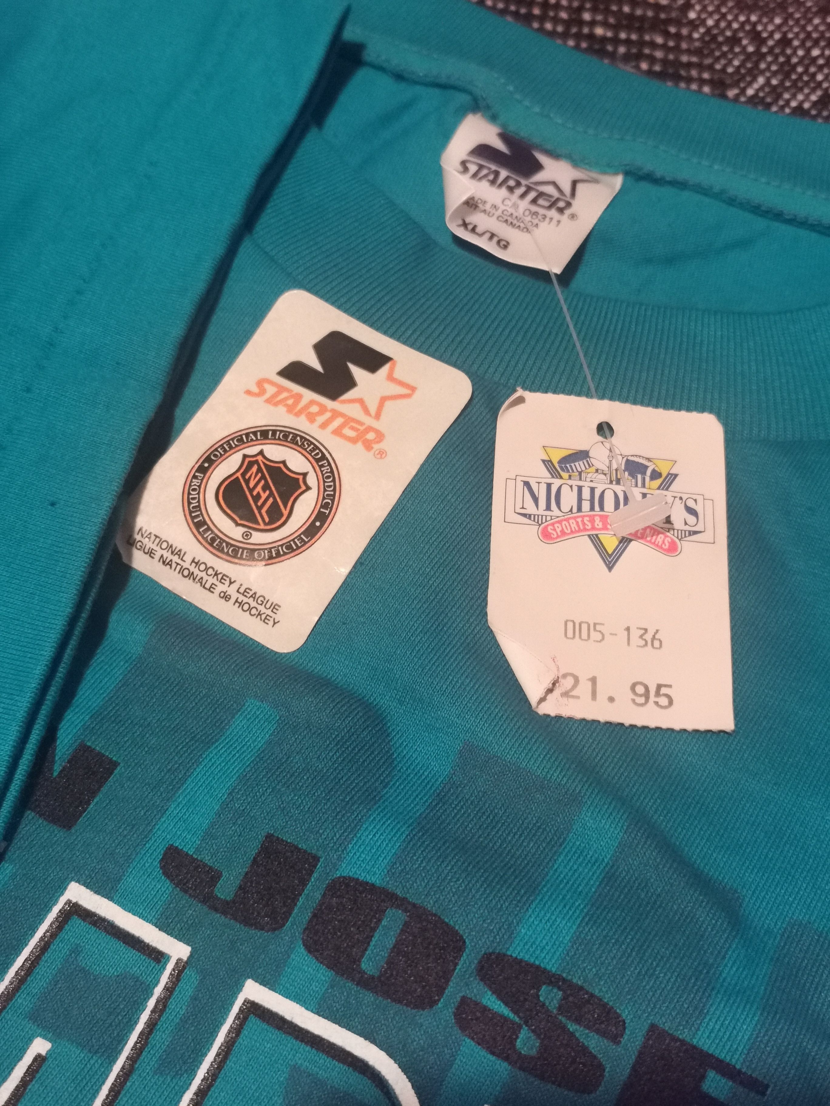NHL × Starter × Vintage San Jose Sharks 90s t-shirt deadstock Size US XL / EU 56 / 4 - 2 Thumbnail