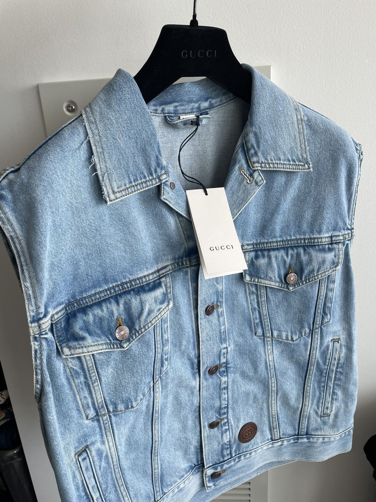 Gucci Brand New Super Runway Distressed Gucci Denim Vest Jacket Size US XXL / EU 58 / 5 - 1 Thumbnail