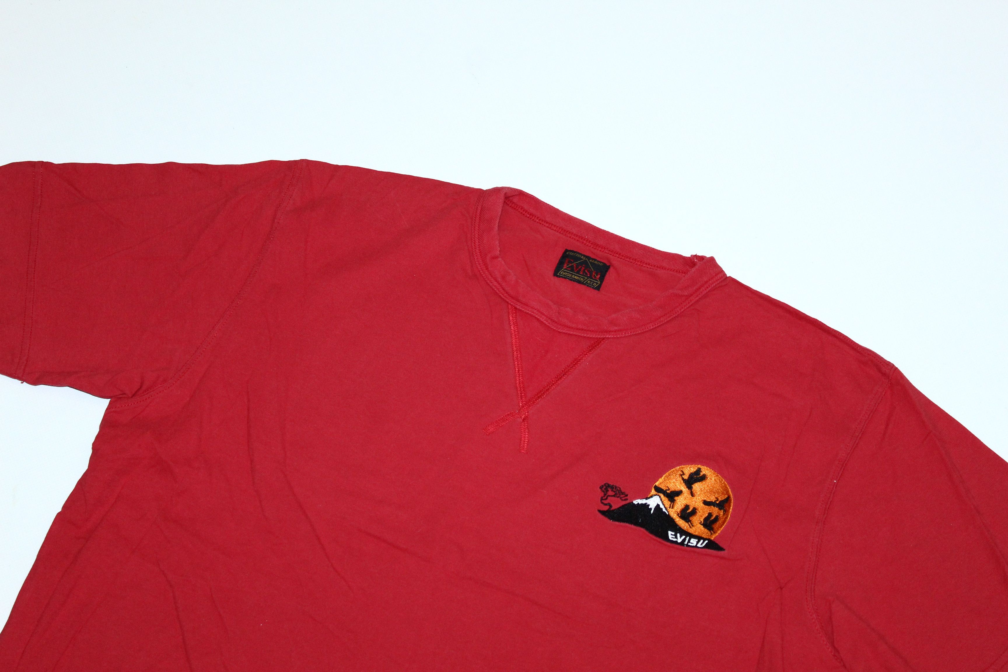 Evisu 🔥VTG Evisu Okinawa Art Printerd T-shirt Size US XL / EU 56 / 4 - 3 Thumbnail